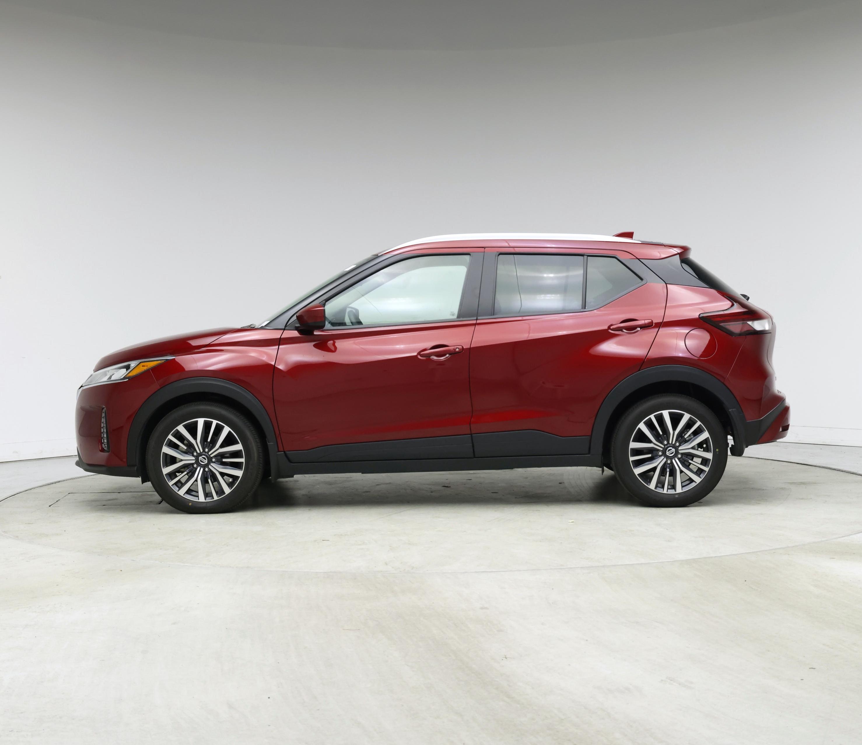 Thumbnail: 2021 Nissan Kicks - 3