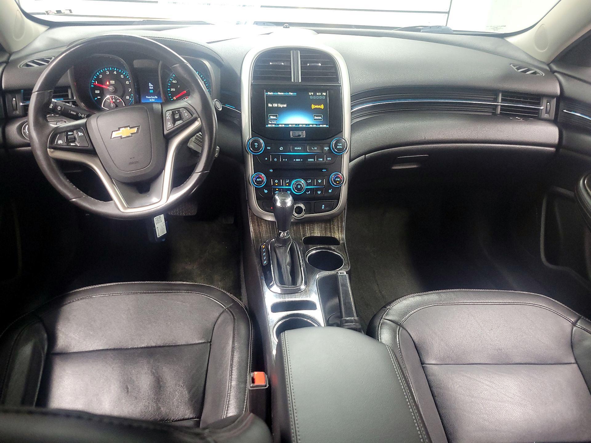 Thumbnail: 2016 Chevrolet Malibu - 9