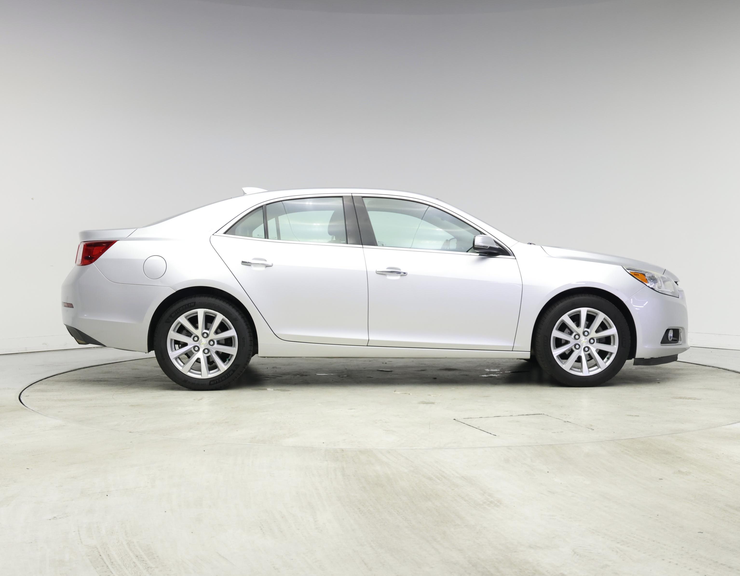Thumbnail: 2016 Chevrolet Malibu - 7