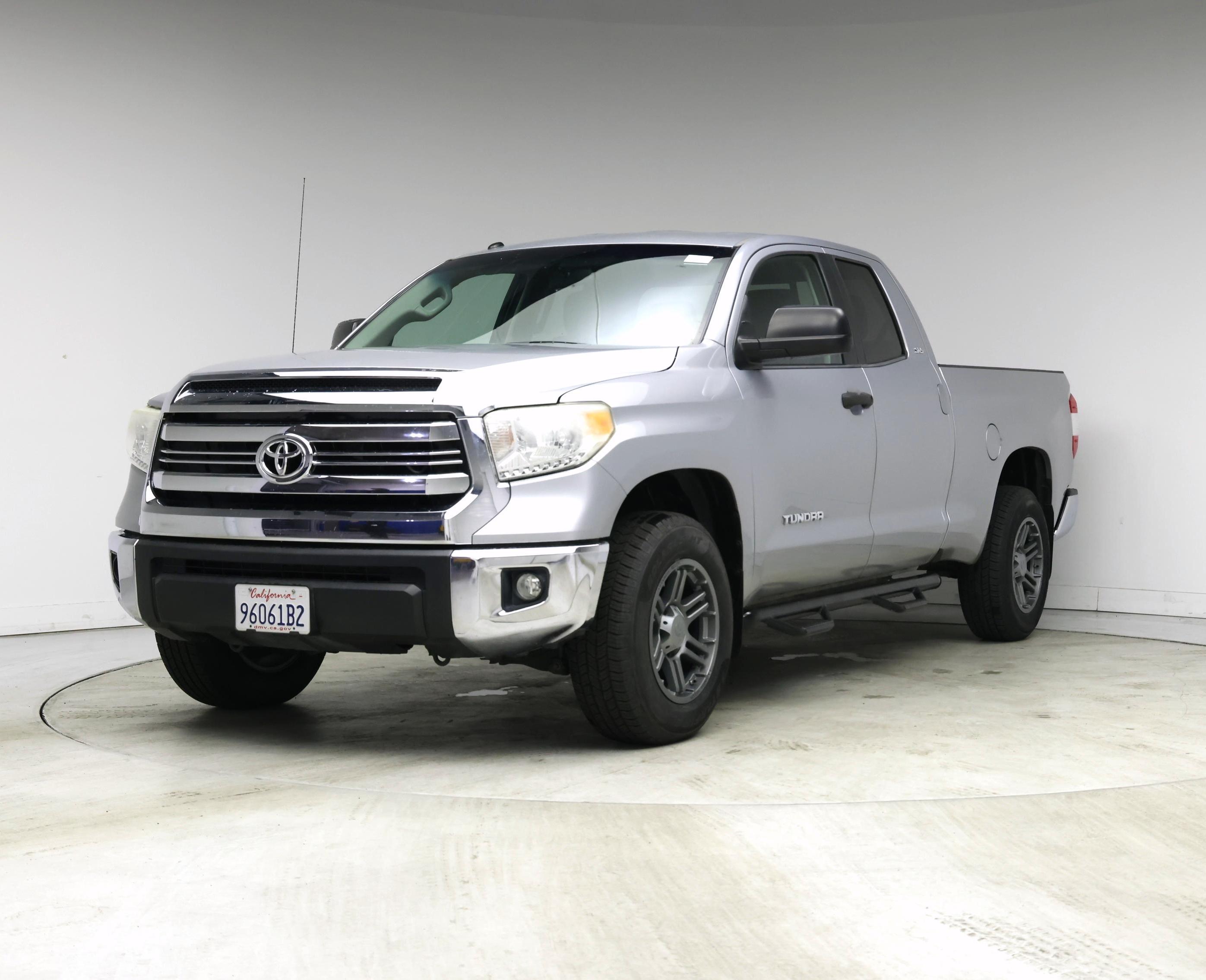 Thumbnail: 2017 Toyota Tundra - 4