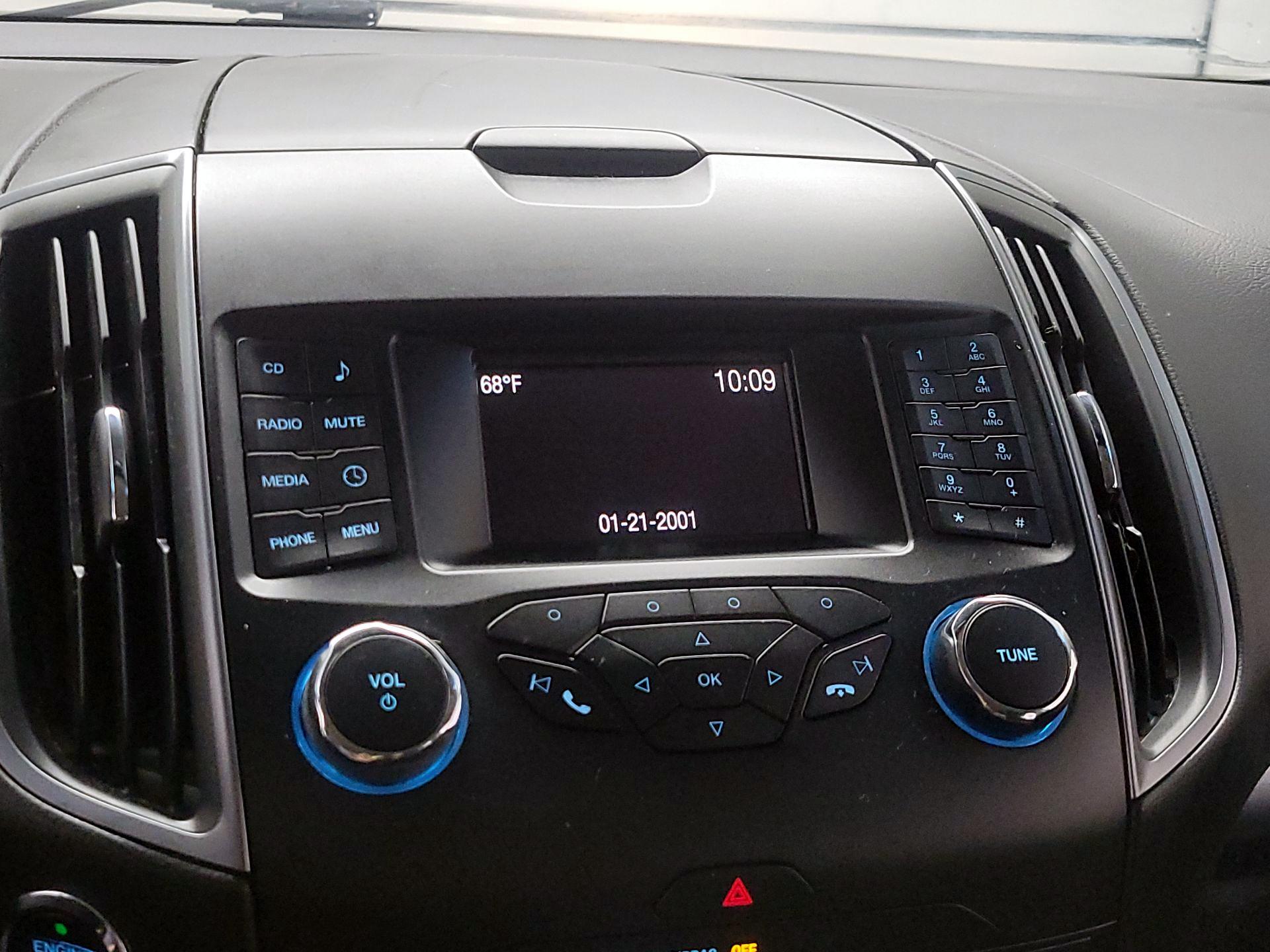 Thumbnail: 2018 Ford Edge - 14