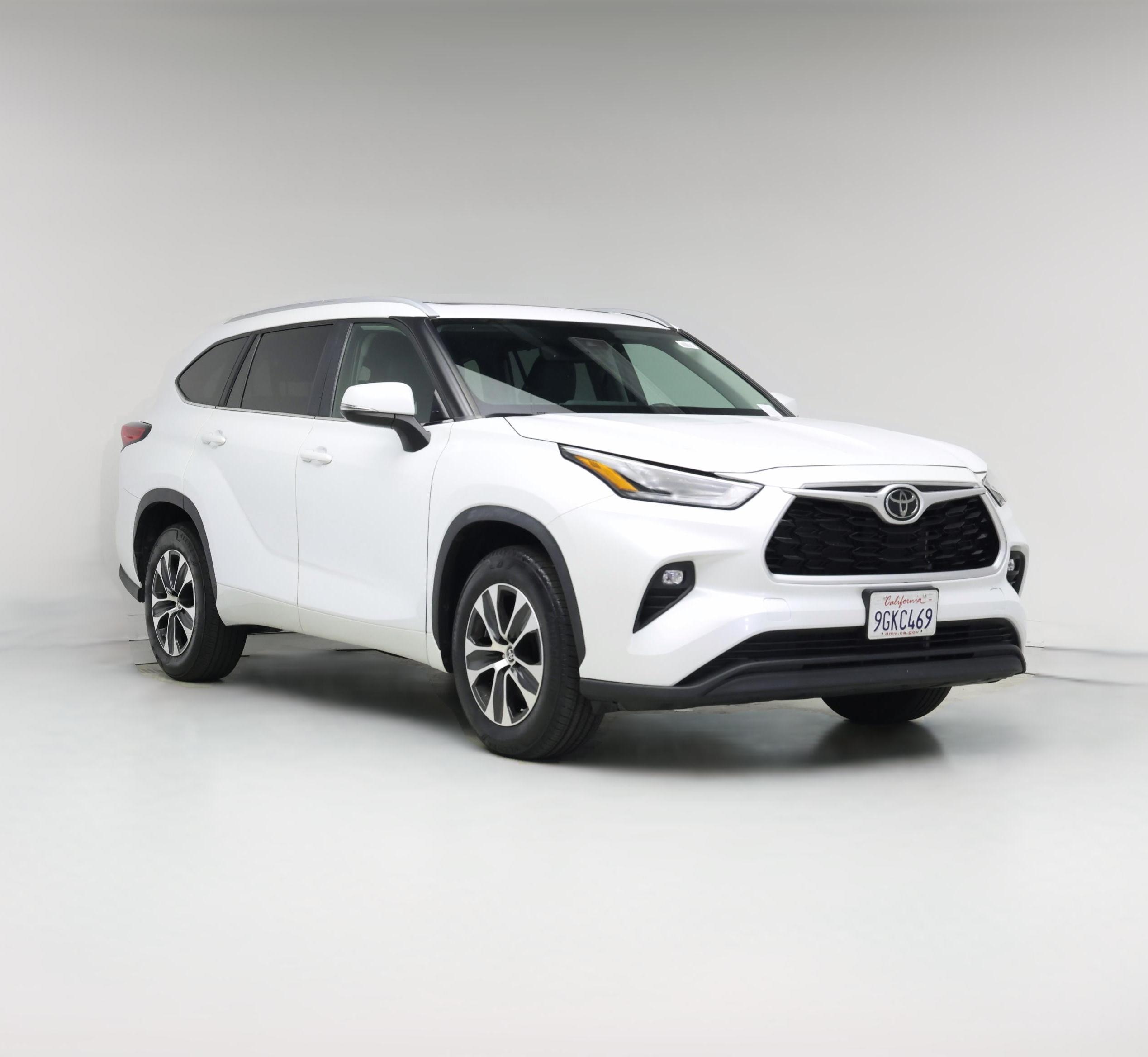 Thumbnail: 2023 Toyota Highlander - 1
