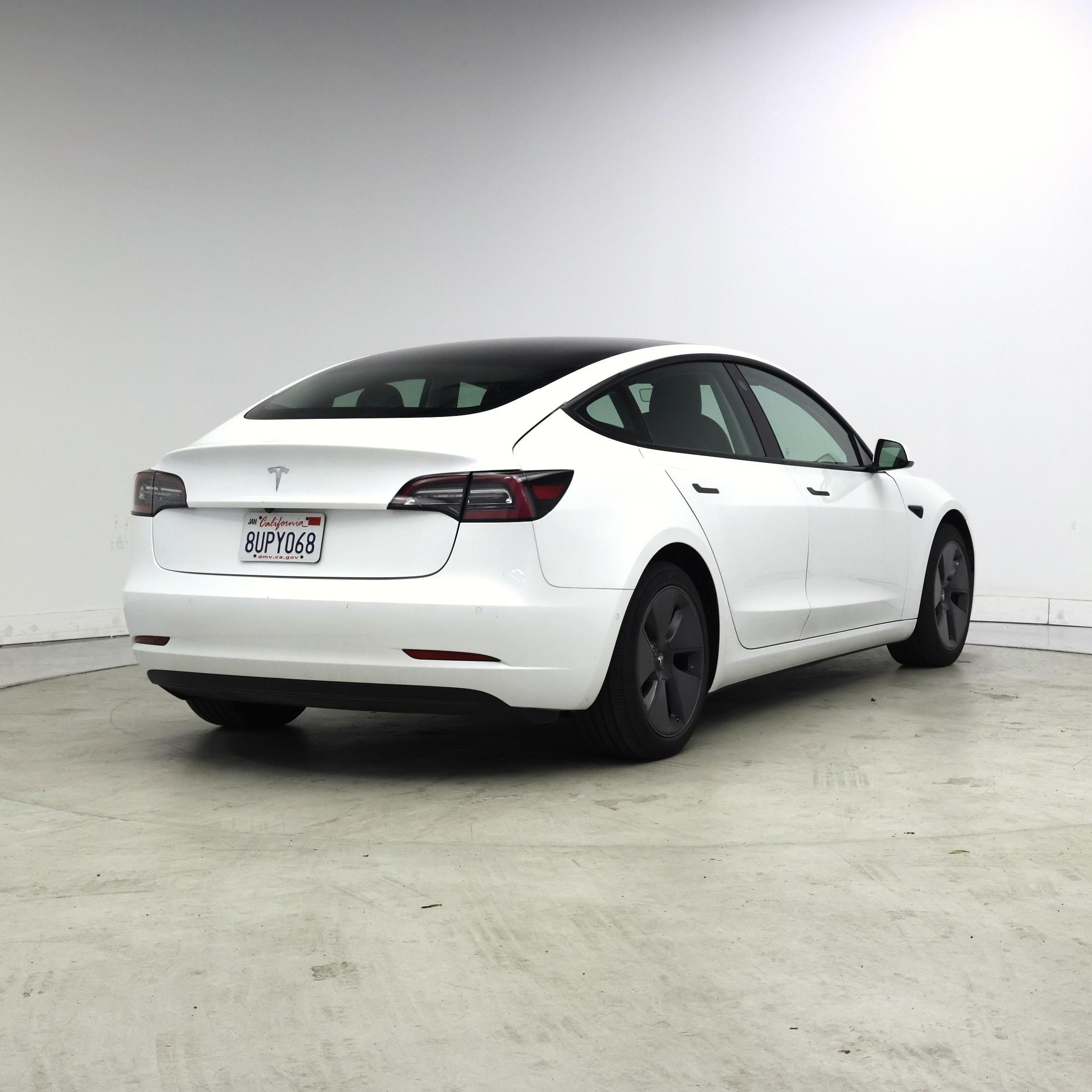 Thumbnail: 2021 Tesla Model 3 - 8