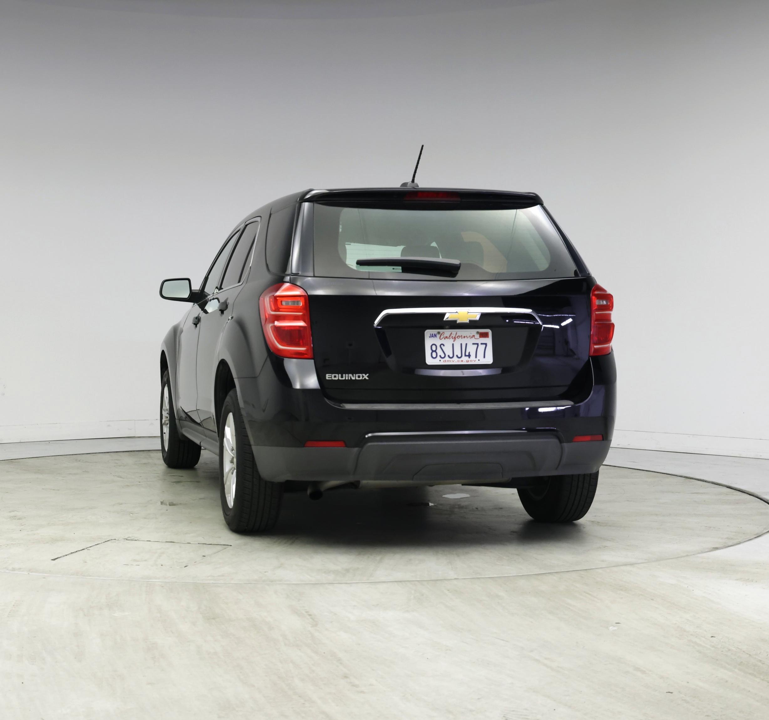 Thumbnail: 2017 Chevrolet Equinox - 6