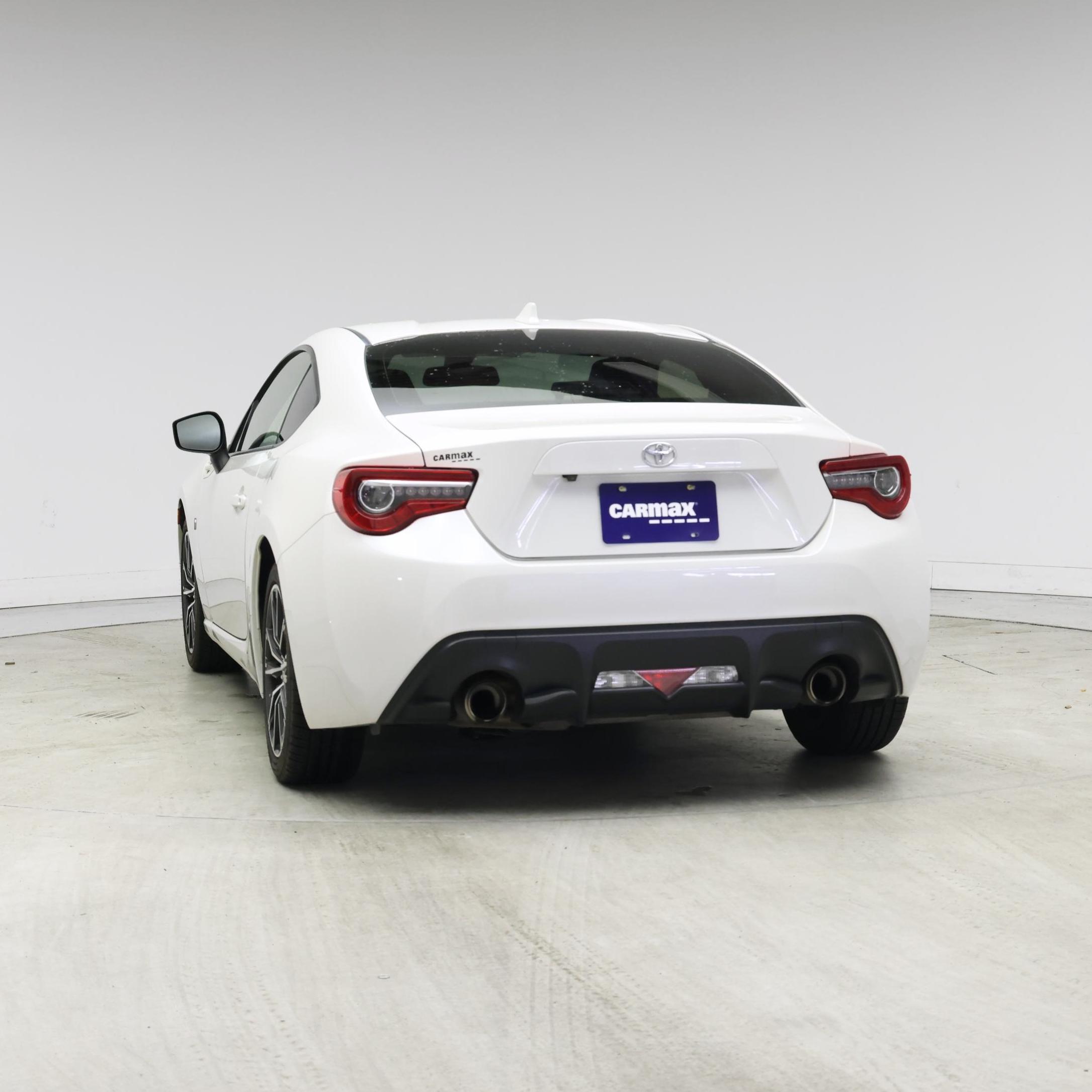 Thumbnail: 2019 Toyota 86 - 6