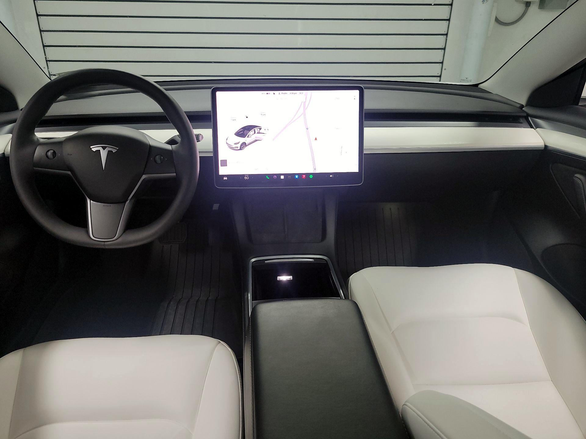 Thumbnail: 2021 Tesla Model 3 - 9