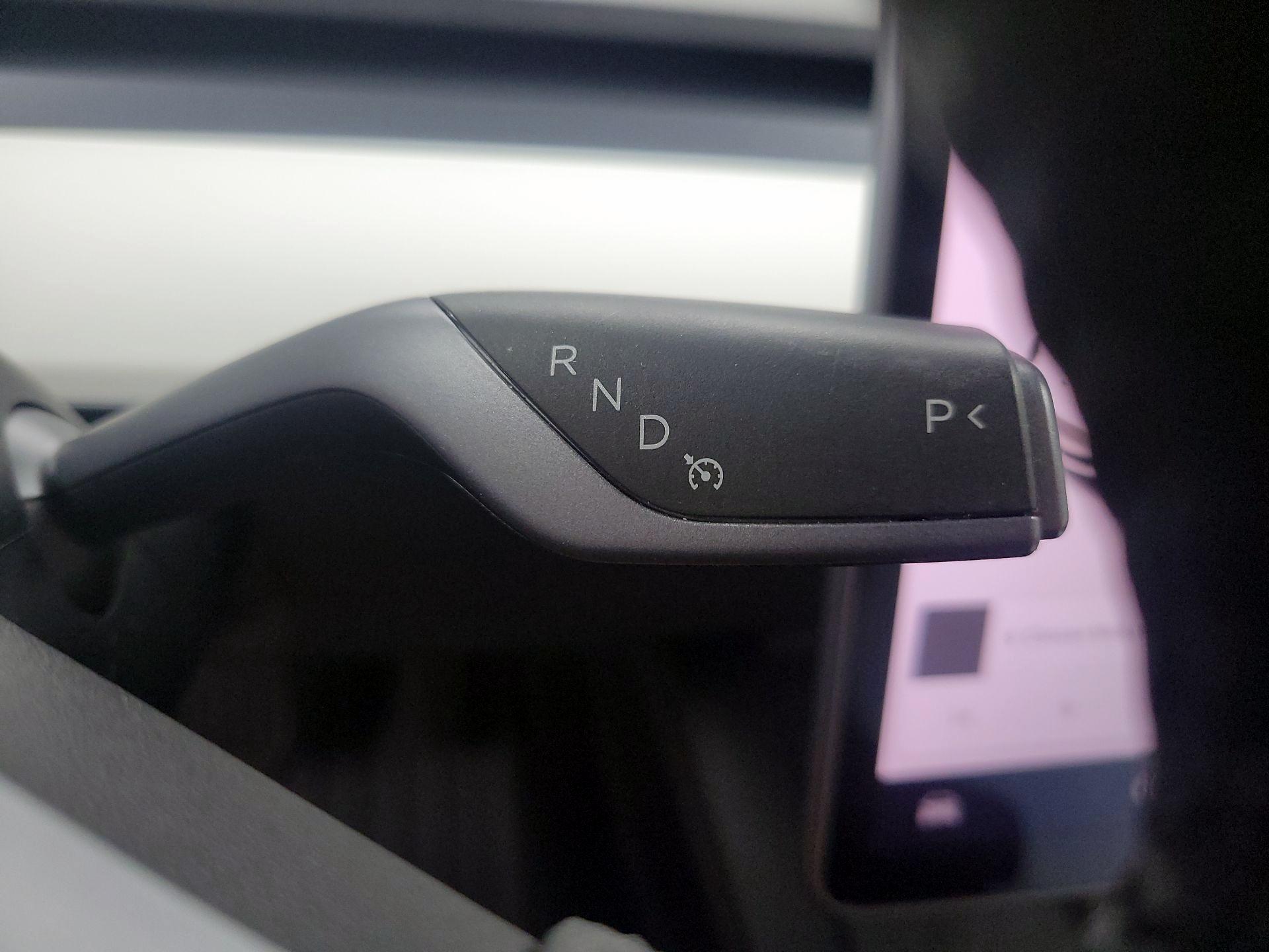 Thumbnail: 2021 Tesla Model 3 - 15