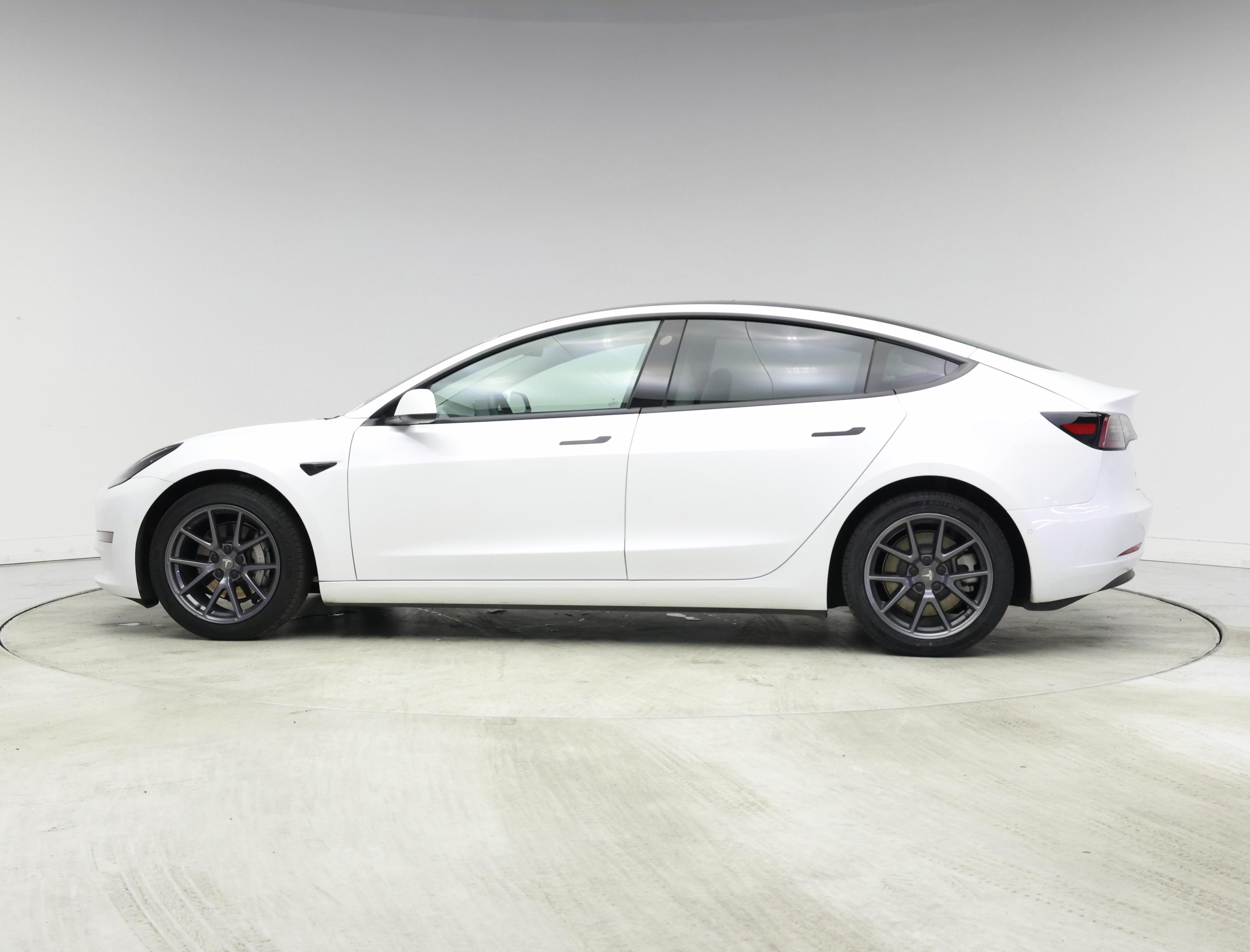 Thumbnail: 2021 Tesla Model 3 - 3