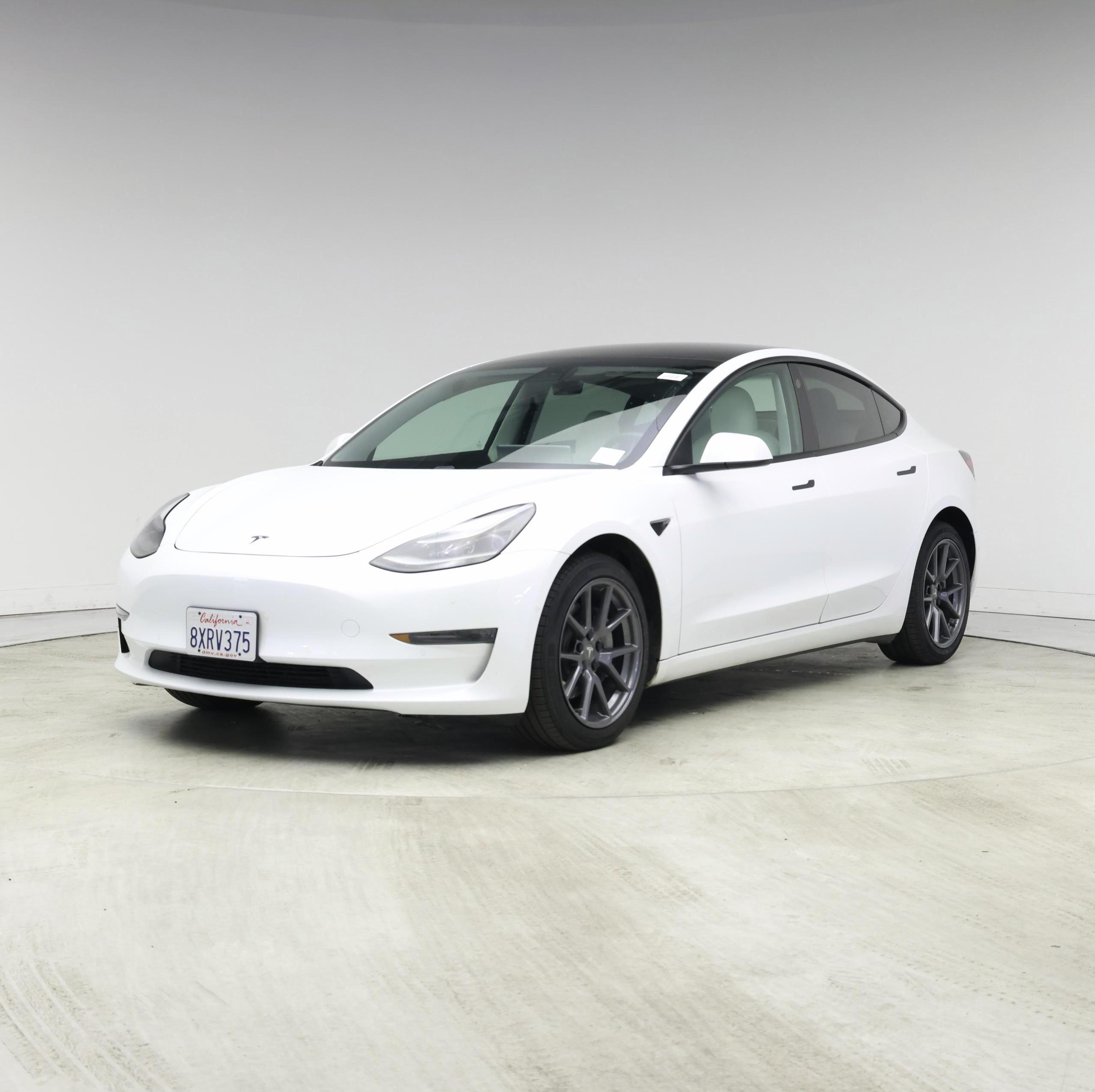 Thumbnail: 2021 Tesla Model 3 - 4