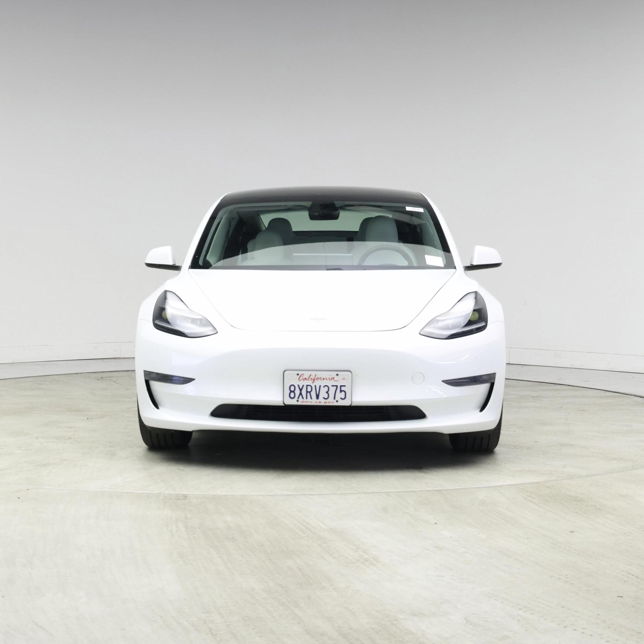 Thumbnail: 2021 Tesla Model 3 - 5