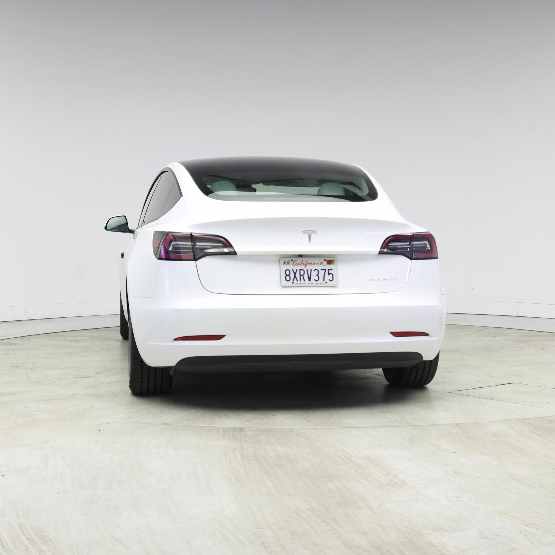 Thumbnail: 2021 Tesla Model 3 - 6