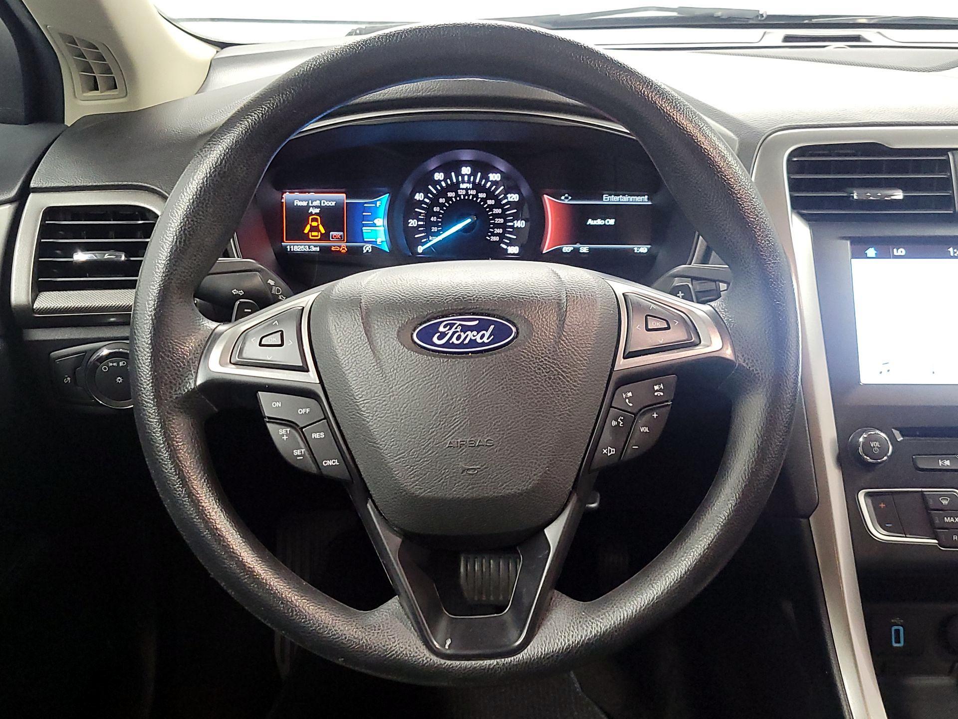 Thumbnail: 2018 Ford Fusion - 10