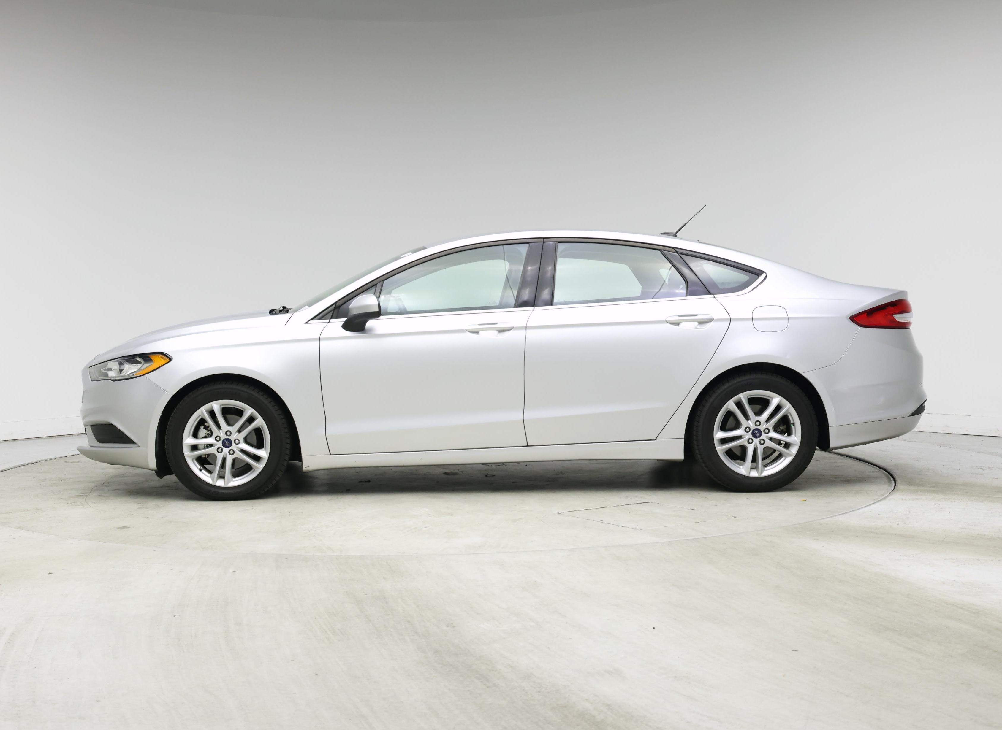 Thumbnail: 2018 Ford Fusion - 3