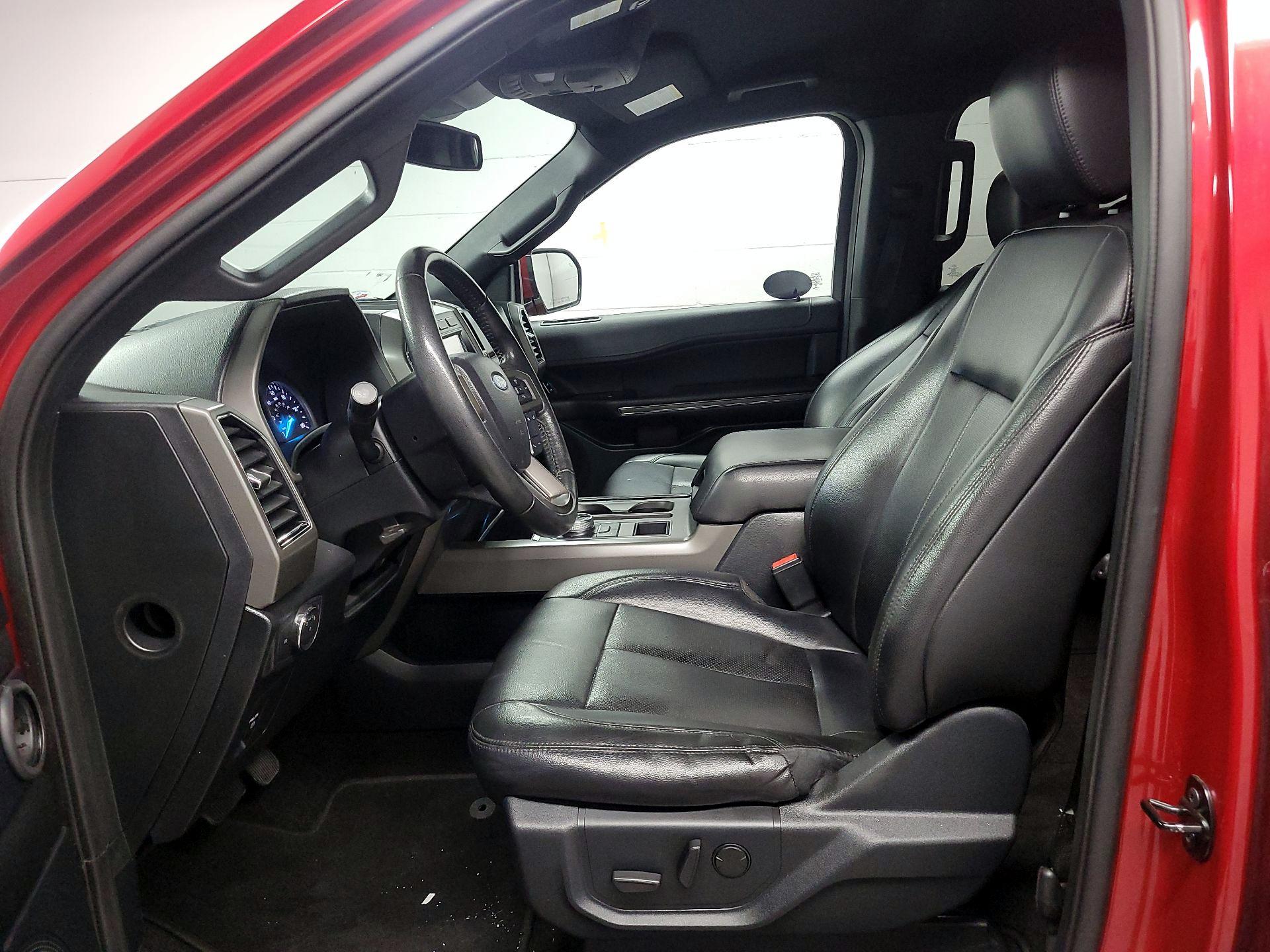 Thumbnail: 2020 Ford Expedition - 11