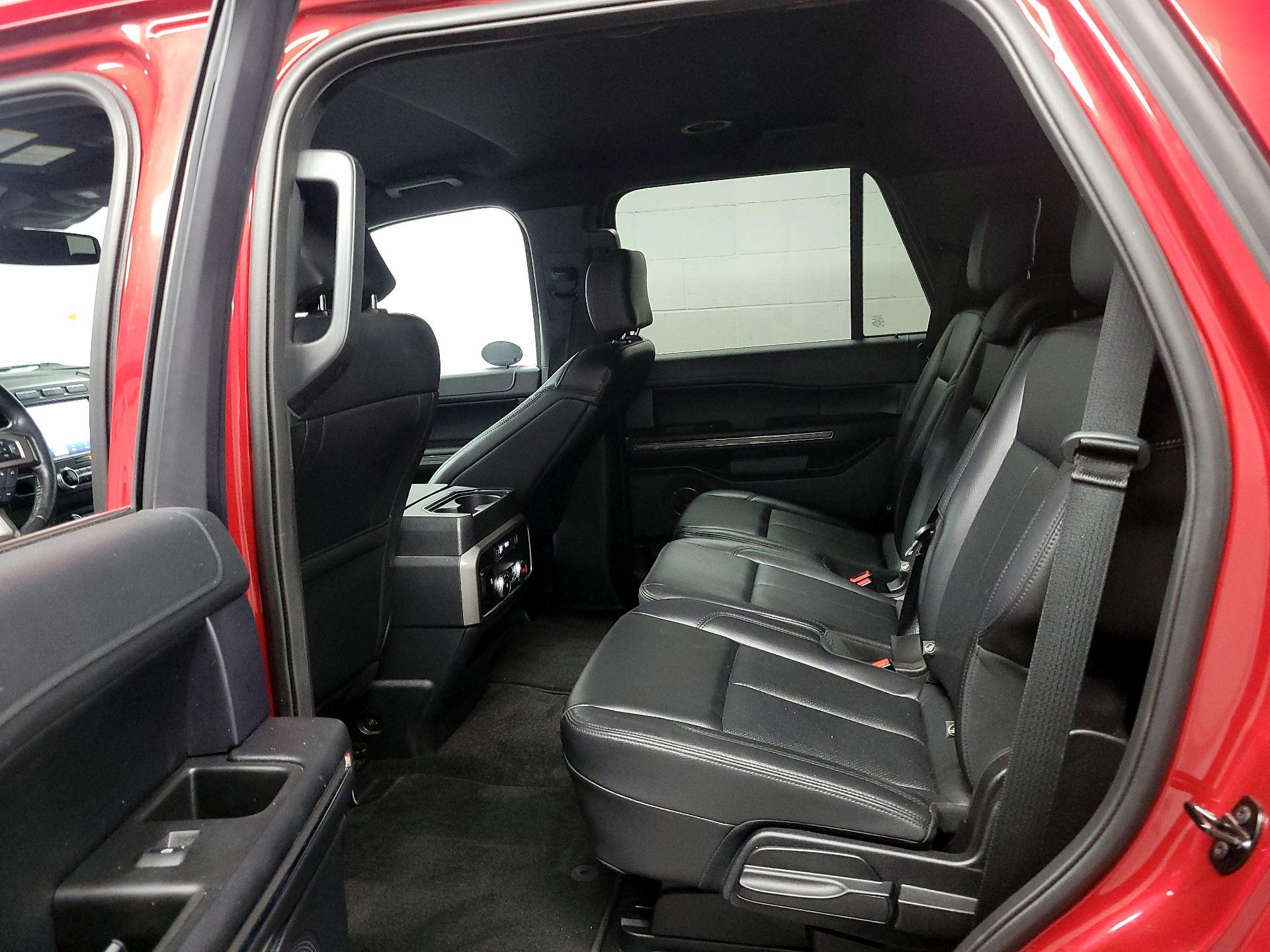 Thumbnail: 2020 Ford Expedition - 18