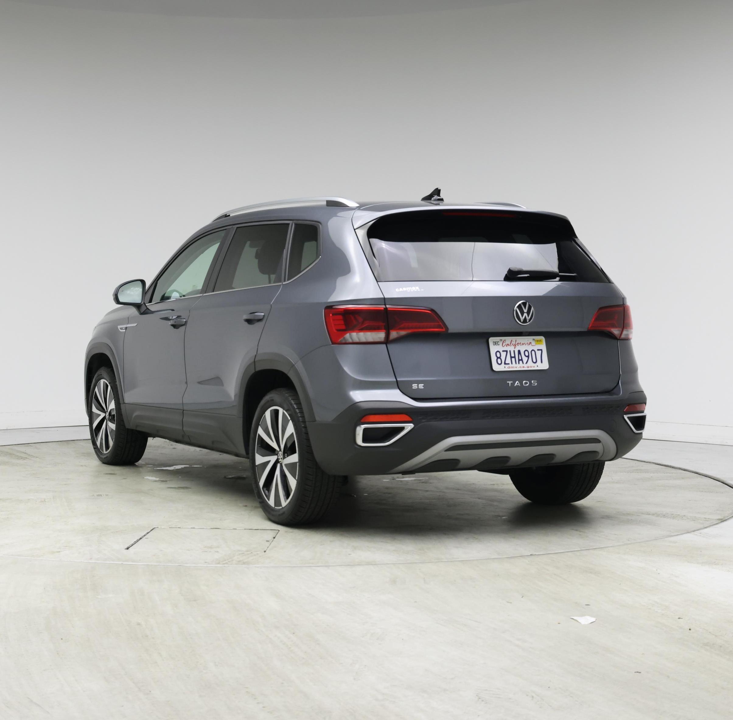 Thumbnail: 2022 Volkswagen Taos - 2
