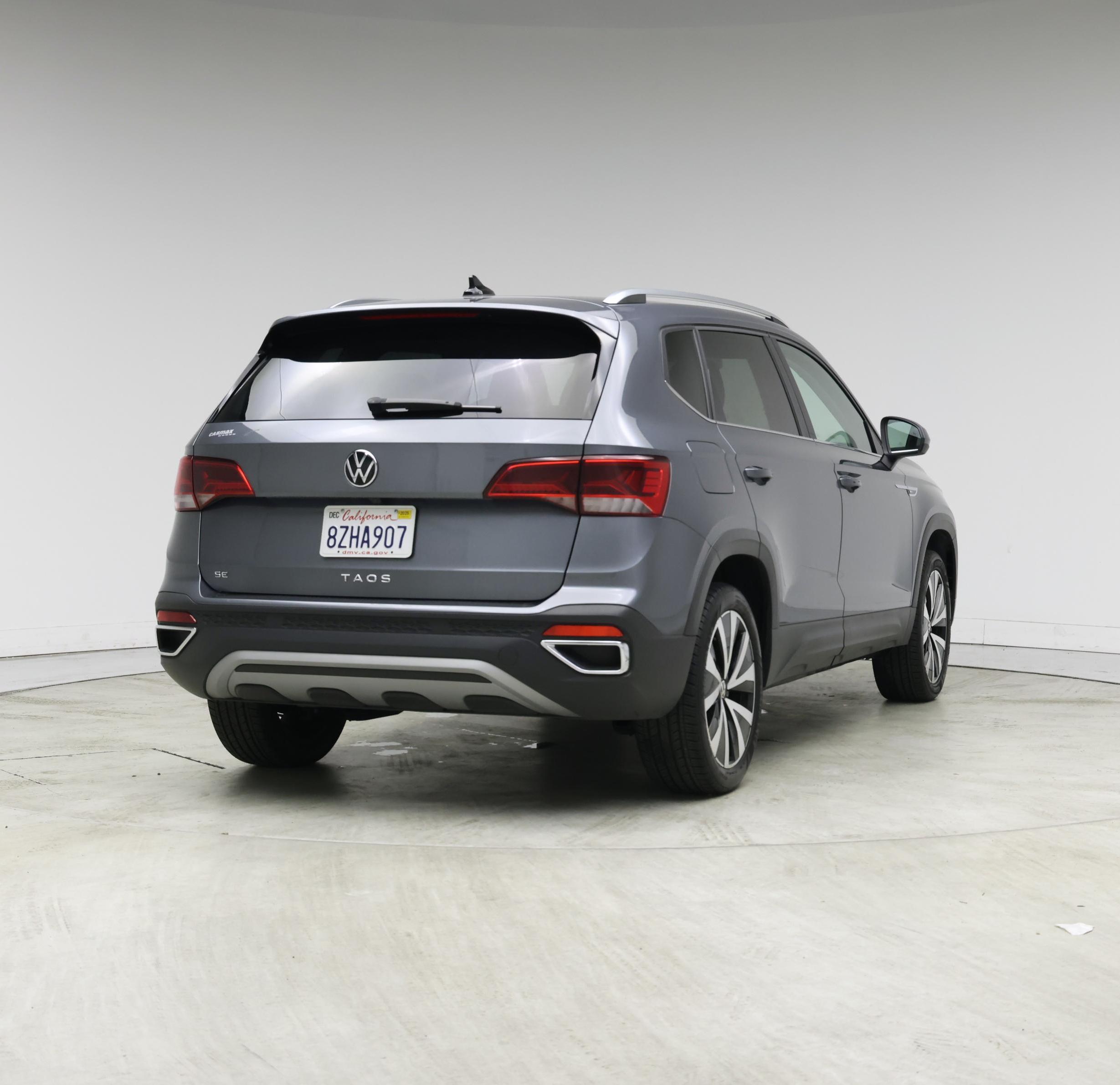 Thumbnail: 2022 Volkswagen Taos - 8