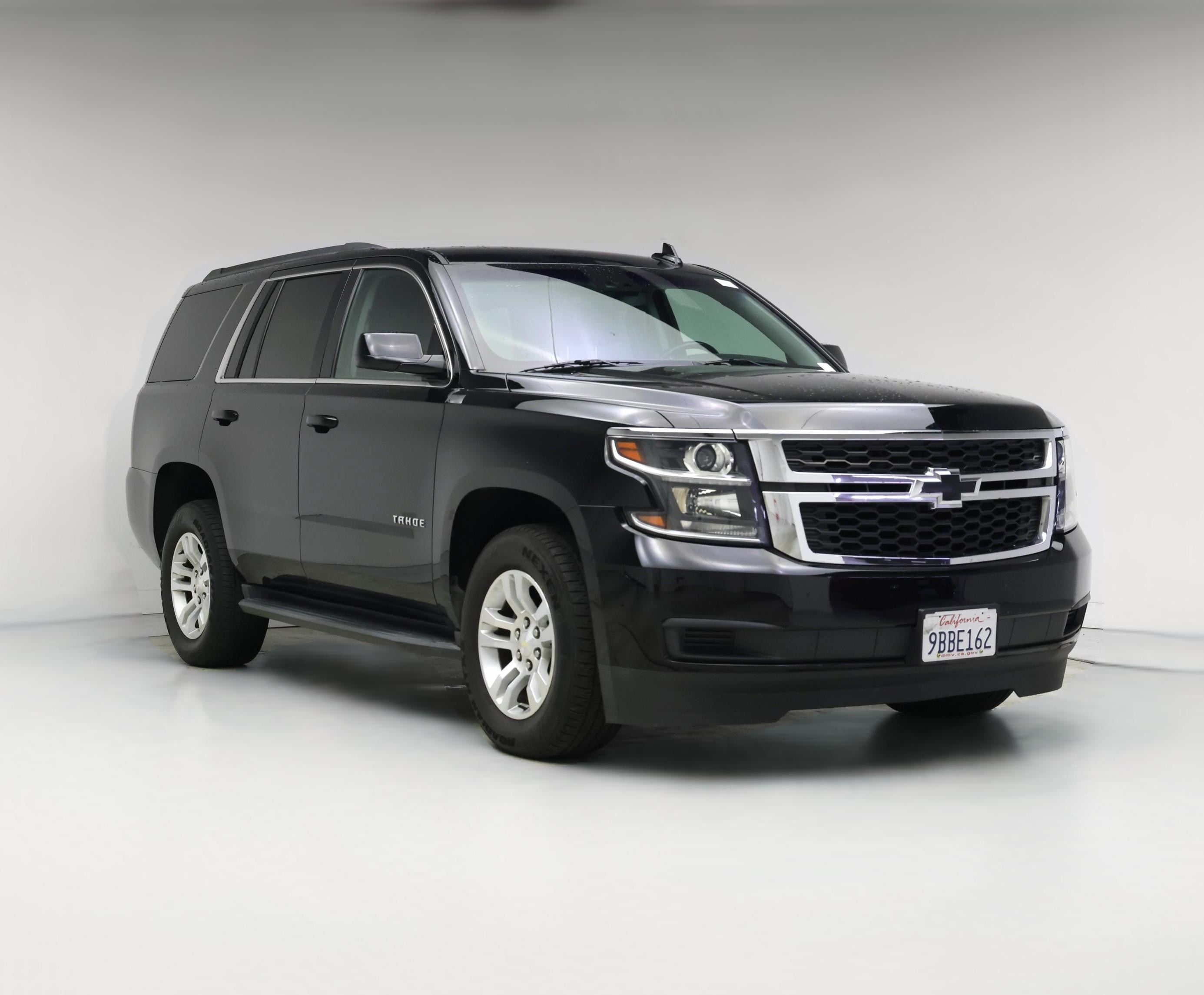 Thumbnail: 2019 Chevrolet Tahoe - 1
