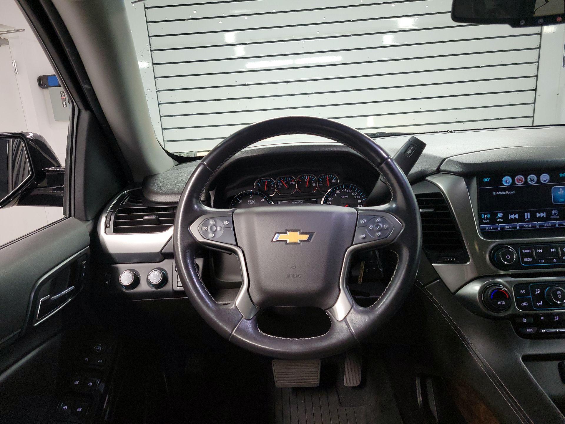 Thumbnail: 2019 Chevrolet Tahoe - 10