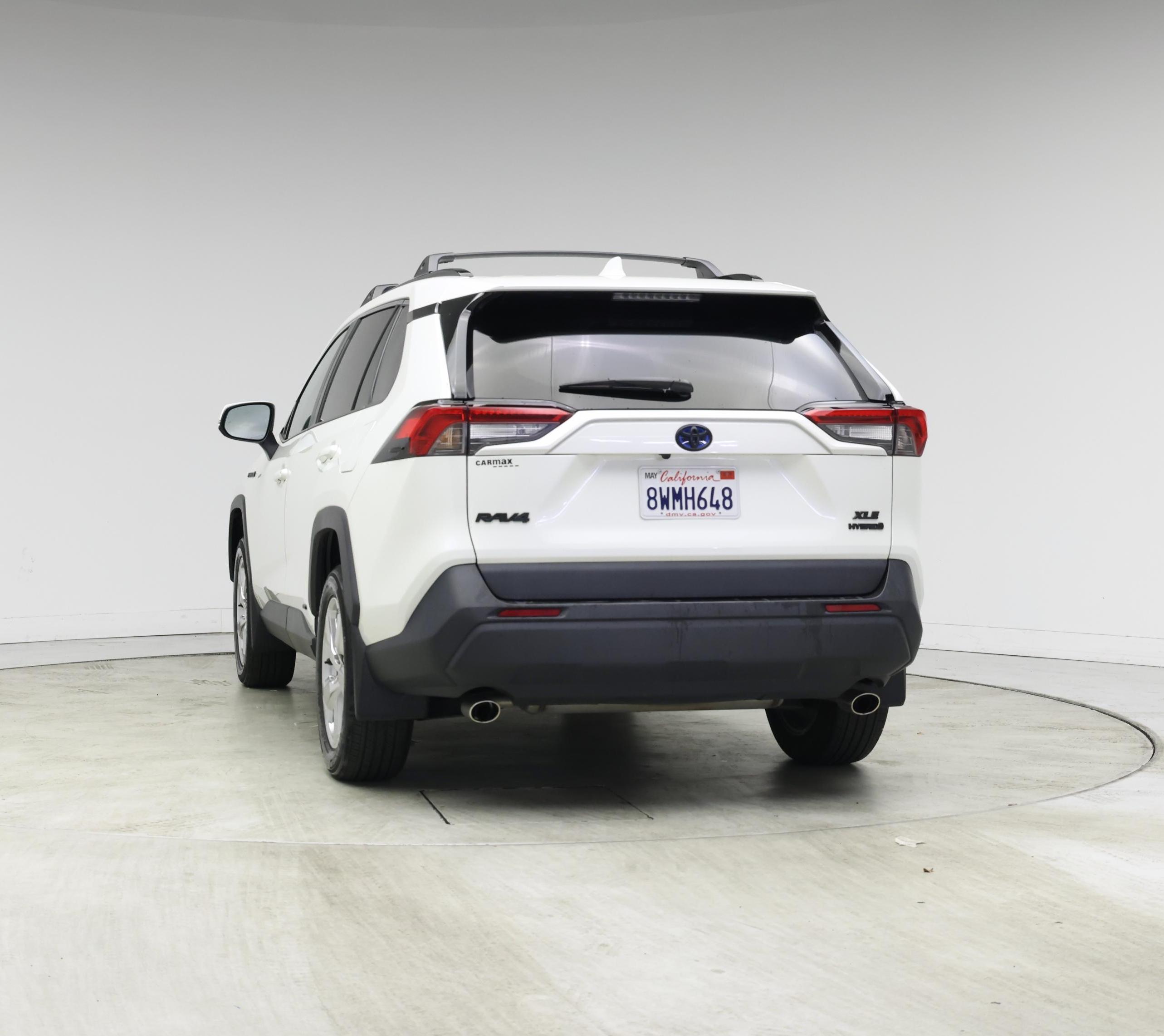 Thumbnail: 2021 Toyota RAV4 - 6