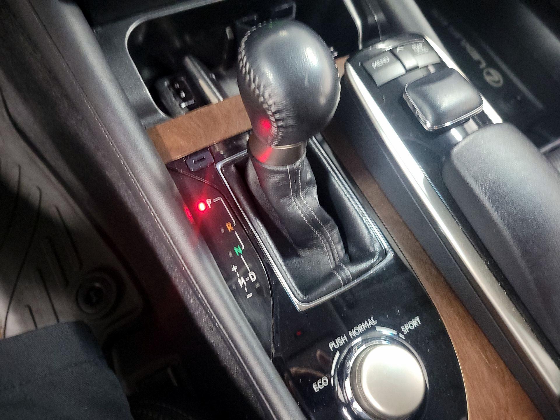 Thumbnail: 2014 Lexus GS - 15