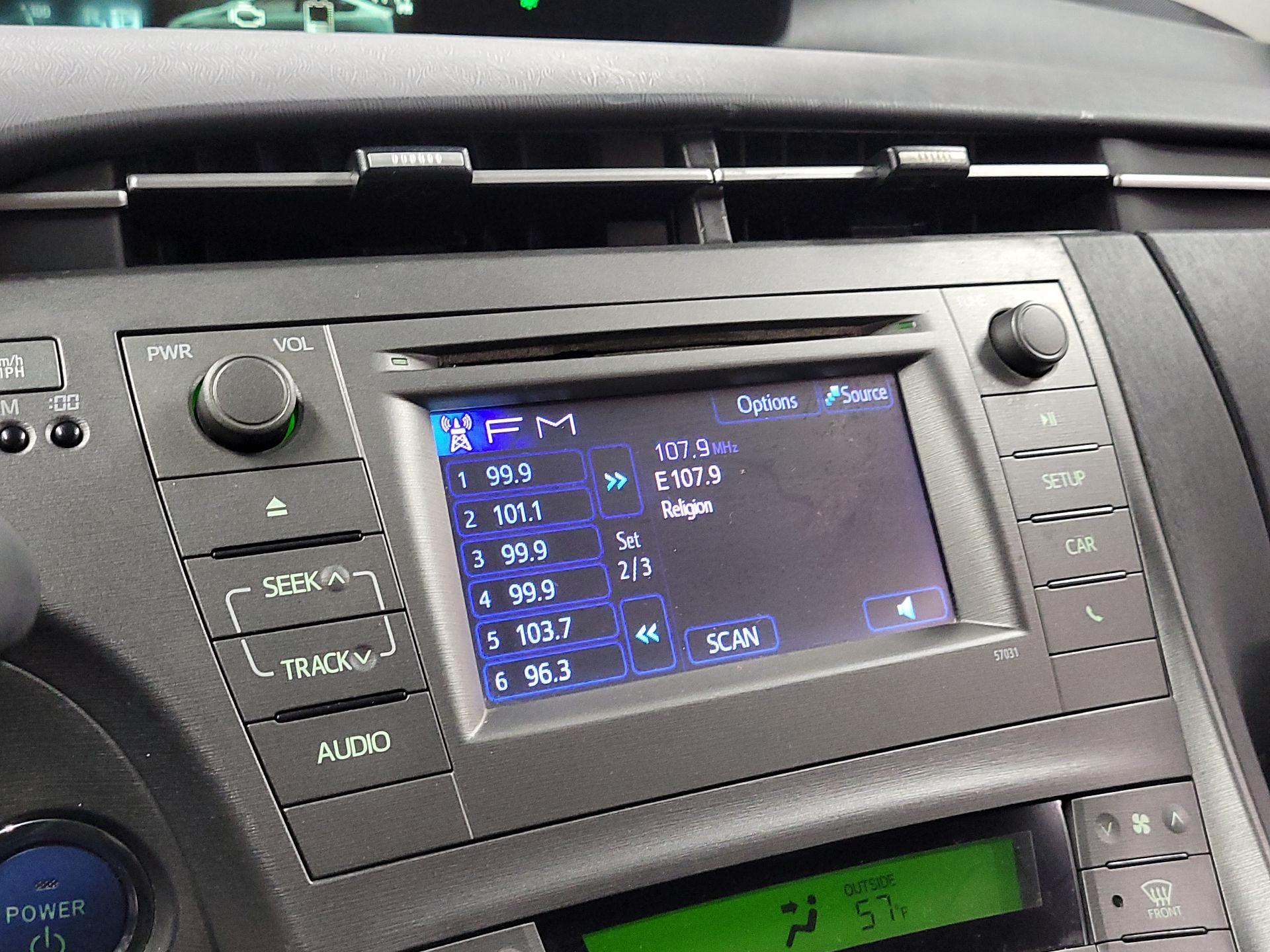 Thumbnail: 2014 Toyota Prius - 14
