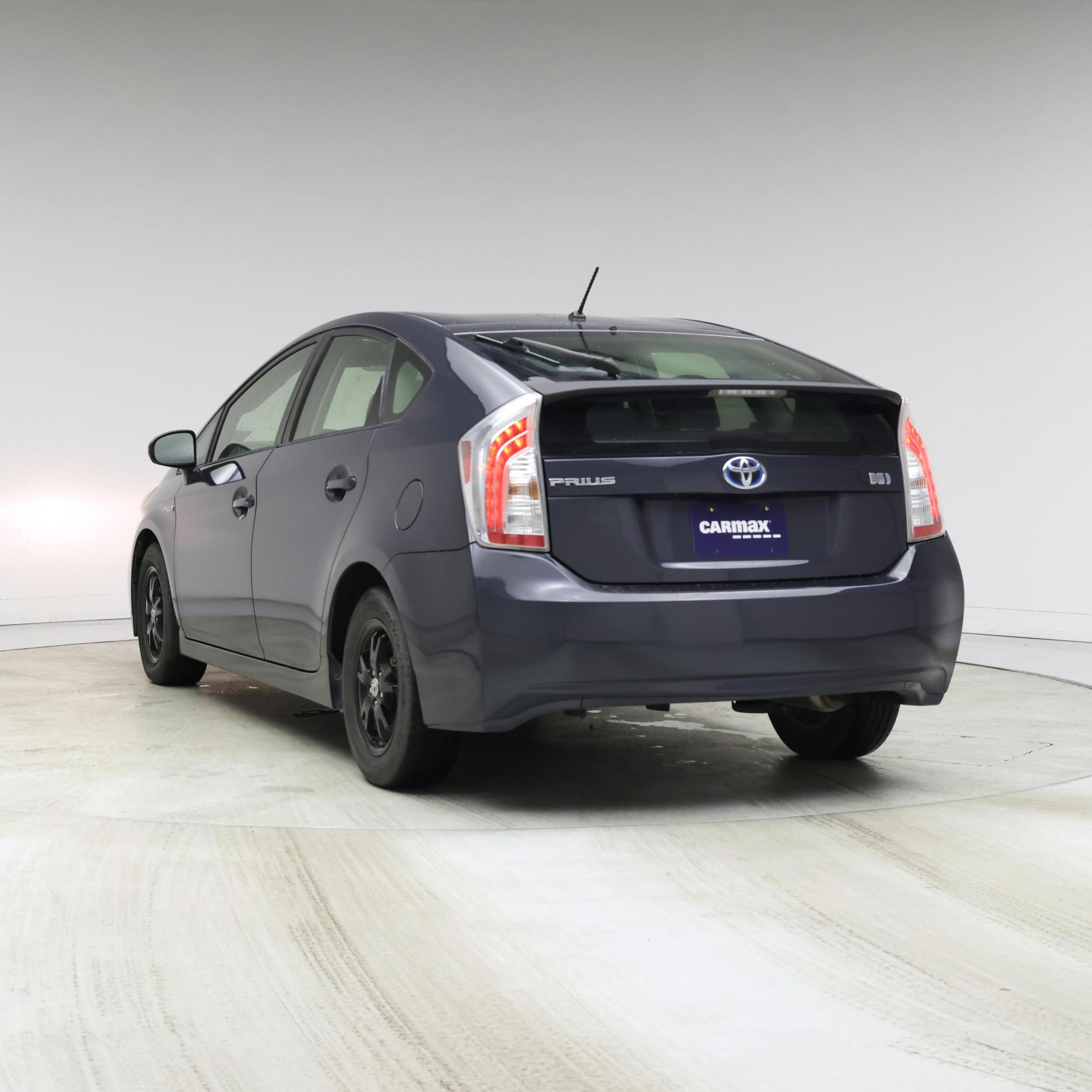 Thumbnail: 2014 Toyota Prius - 2