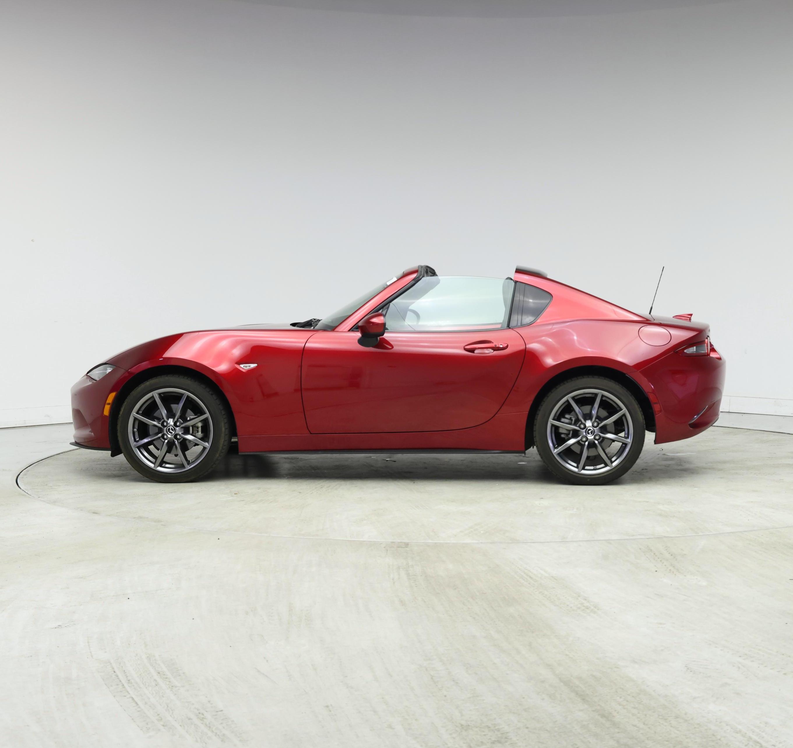 Thumbnail: 2020 Mazda MX-5 Miata - 3