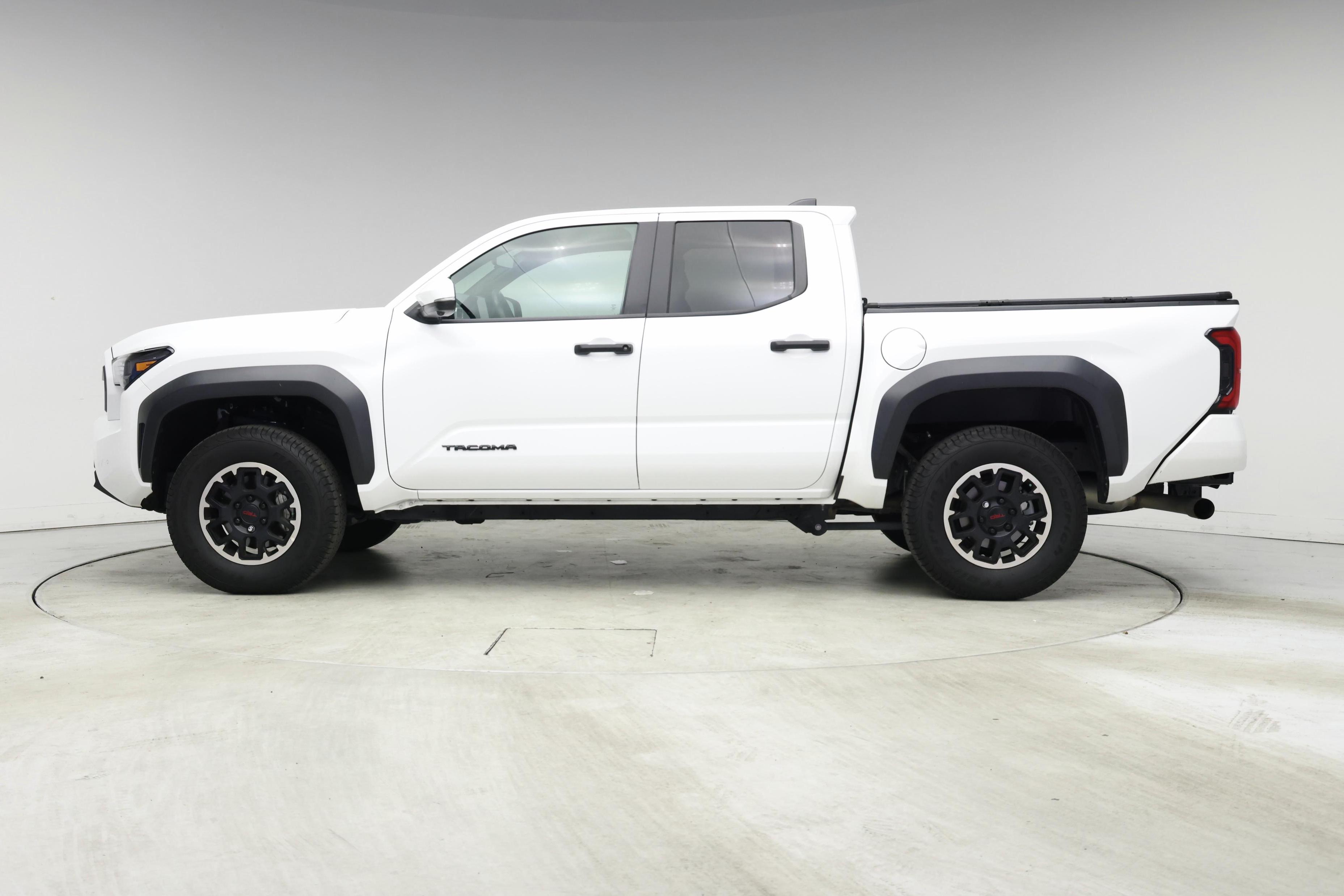 Thumbnail: 2024 Toyota Tacoma - 3