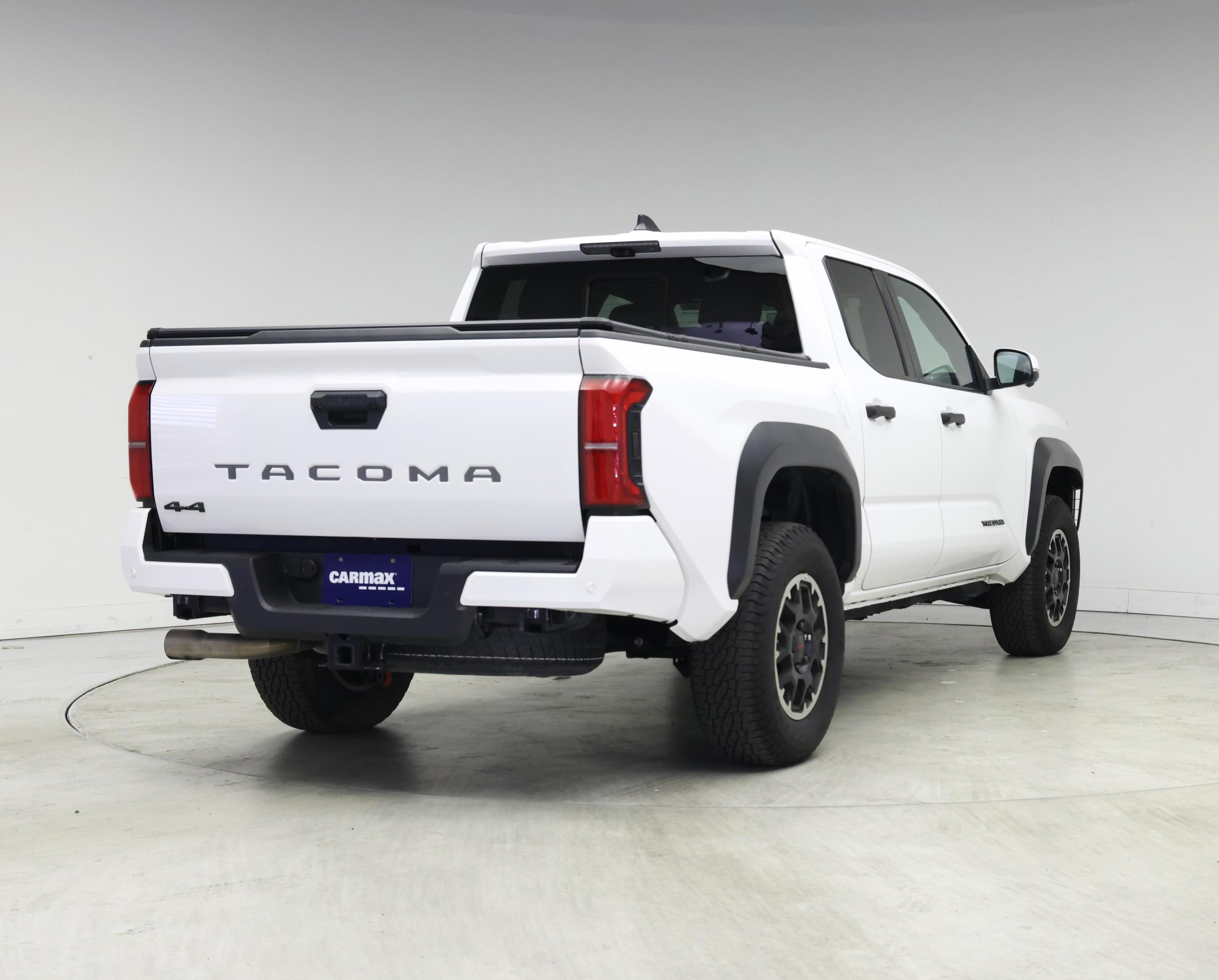 Thumbnail: 2024 Toyota Tacoma - 8
