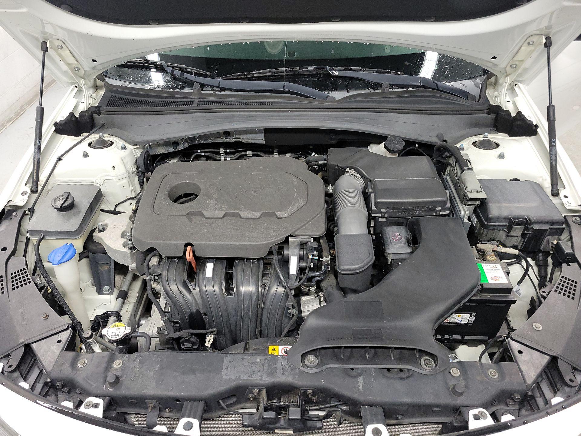 Thumbnail: 2016 Kia Optima - 20
