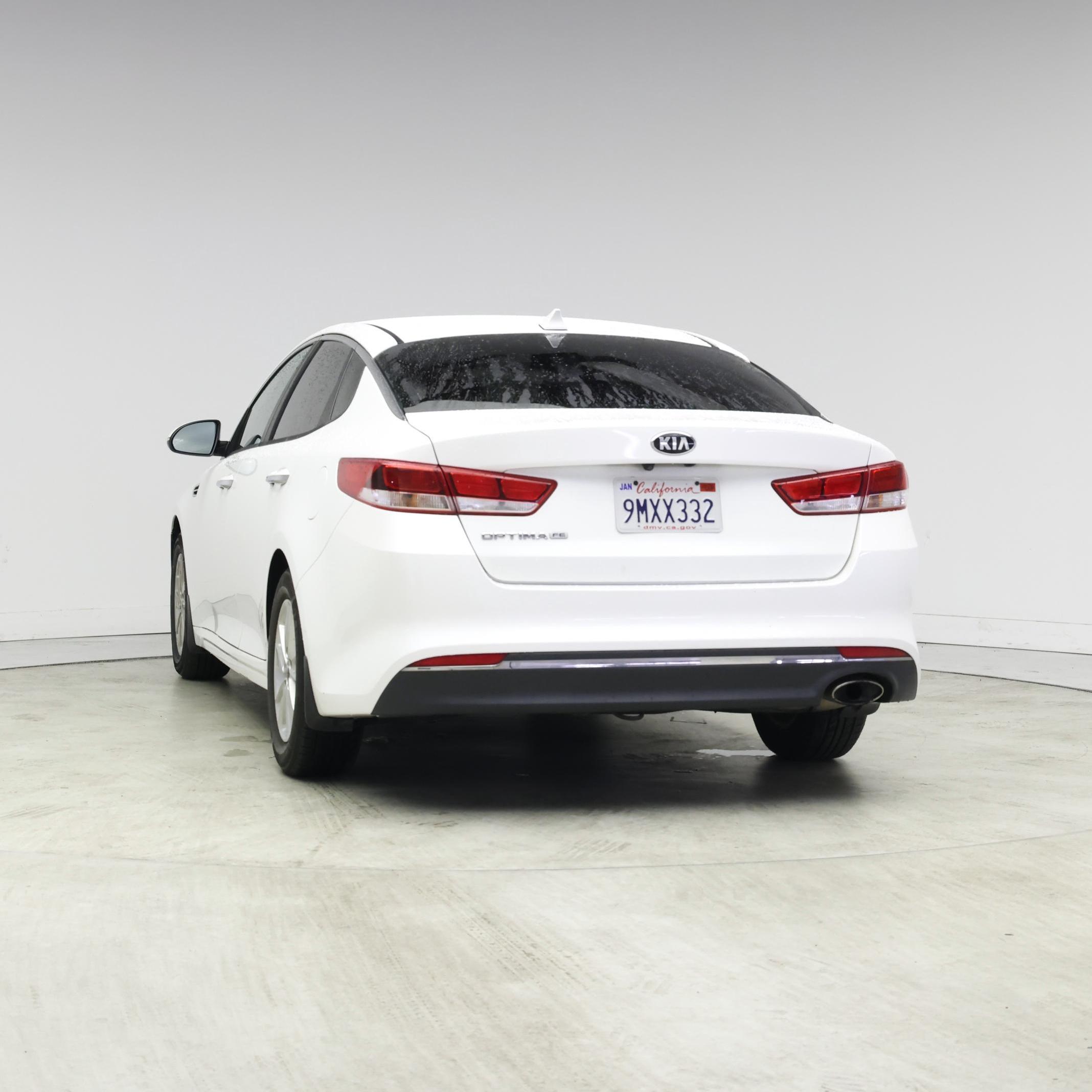 Thumbnail: 2016 Kia Optima - 6