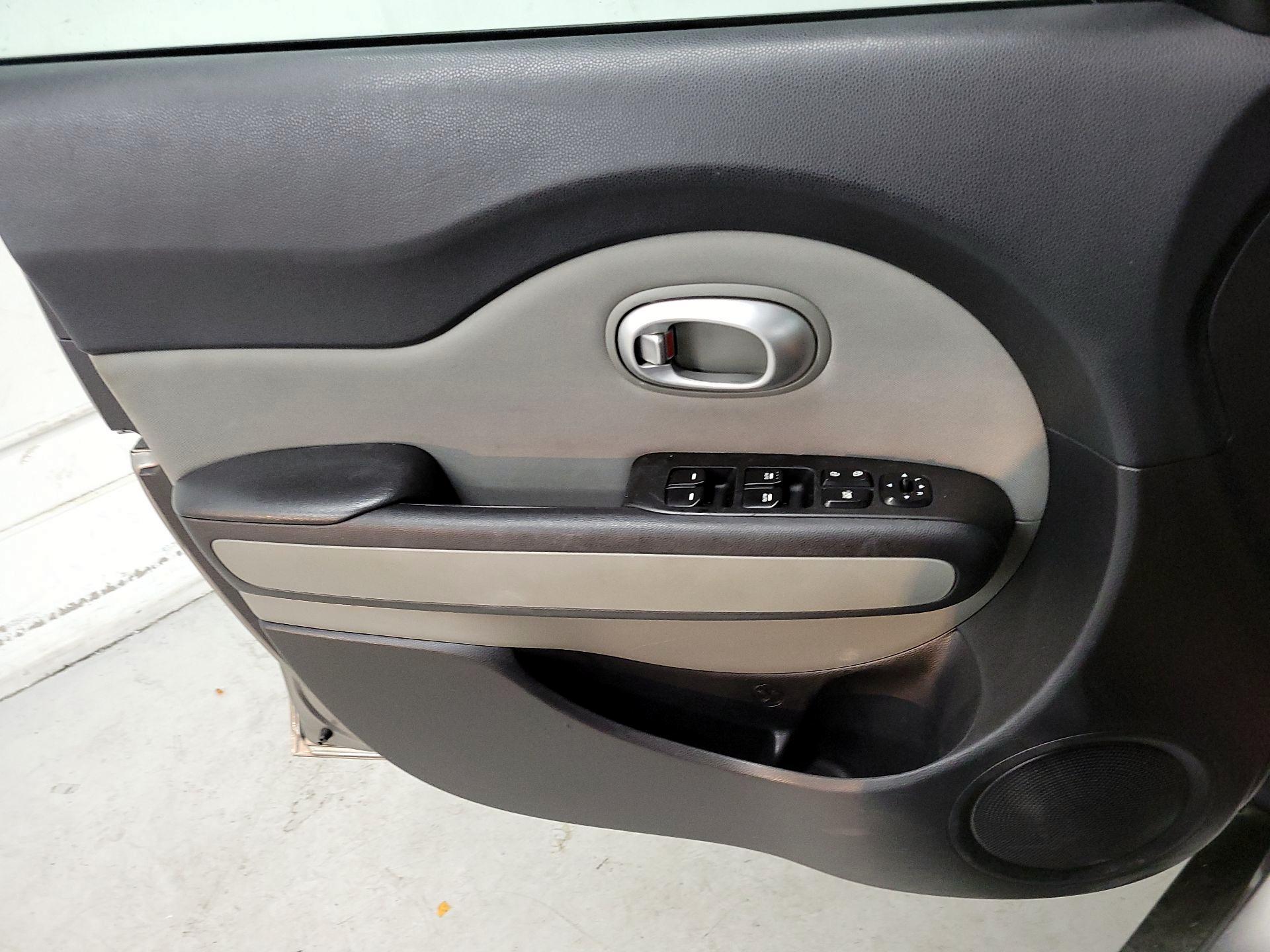 Thumbnail: 2014 Kia Soul - 12
