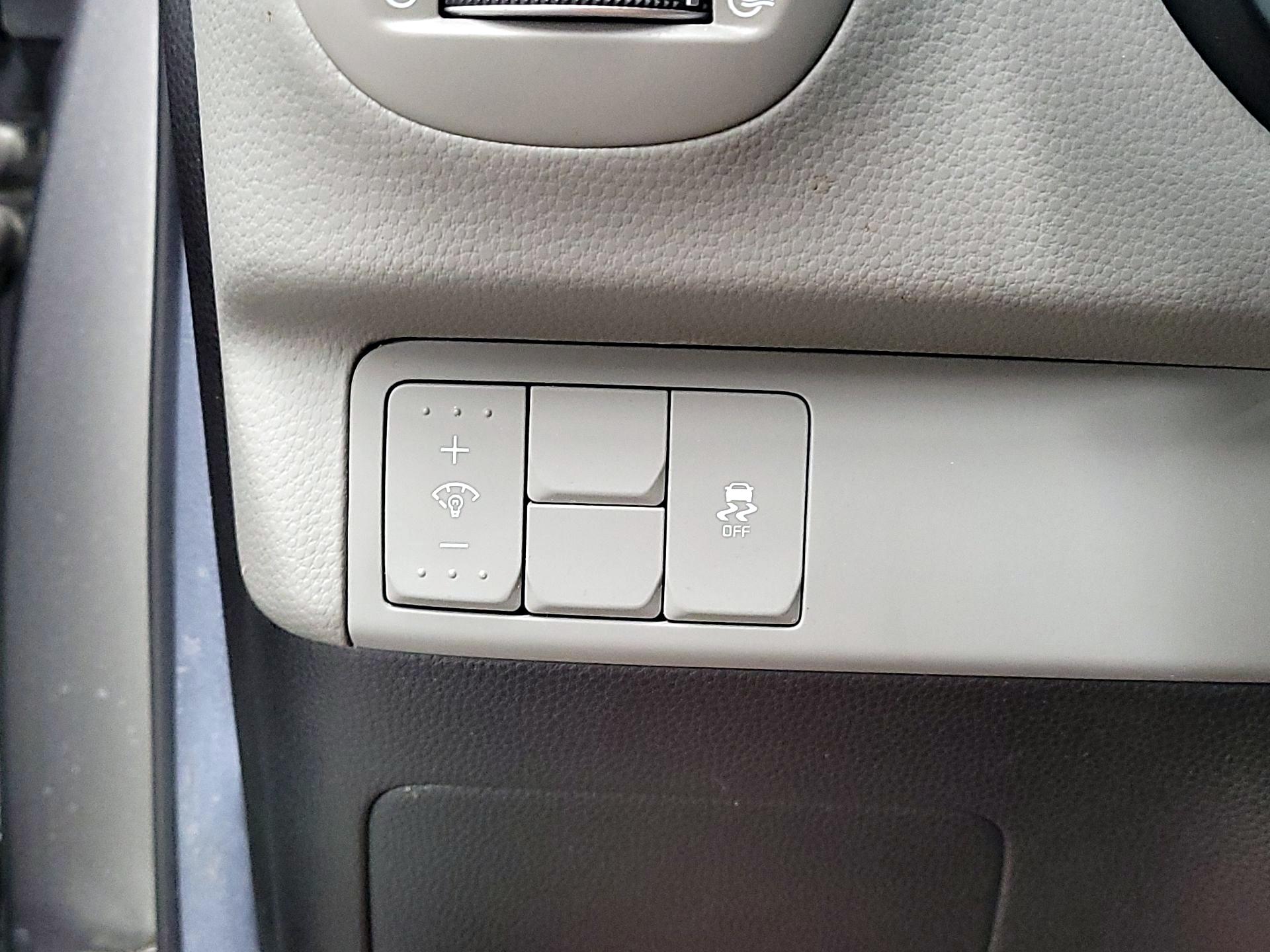 Thumbnail: 2014 Kia Soul - 13