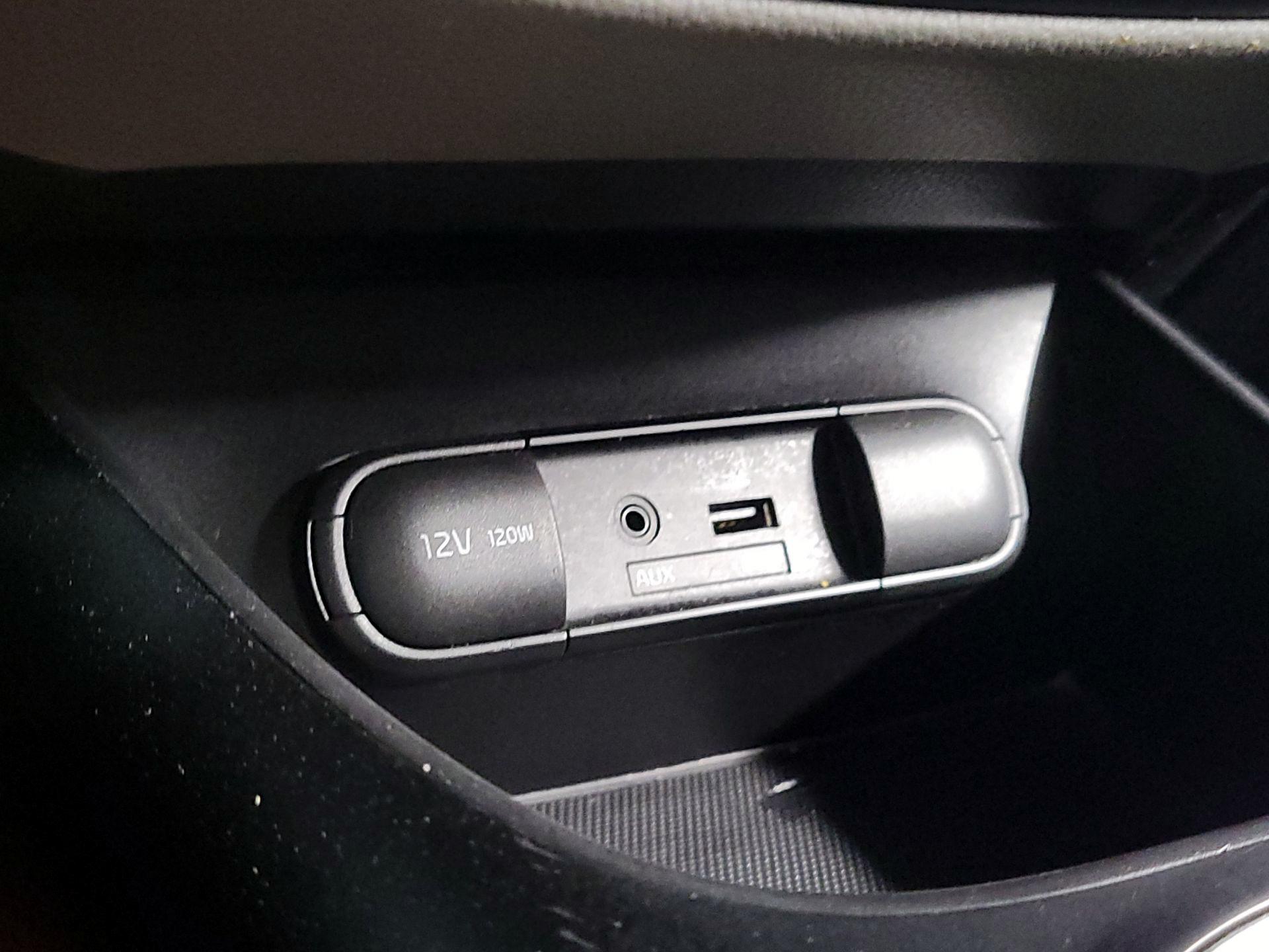 Thumbnail: 2014 Kia Soul - 17