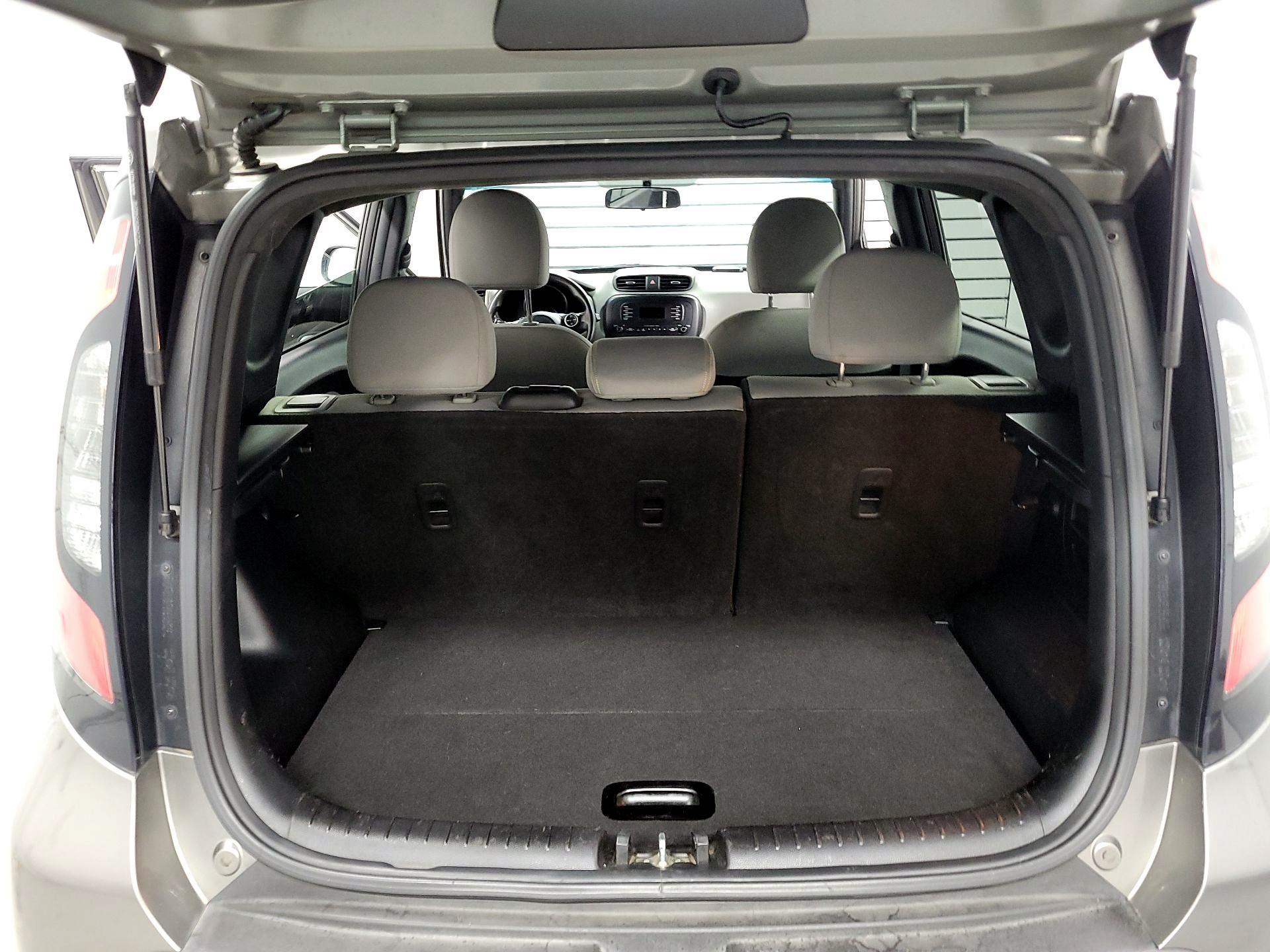 Thumbnail: 2014 Kia Soul - 19