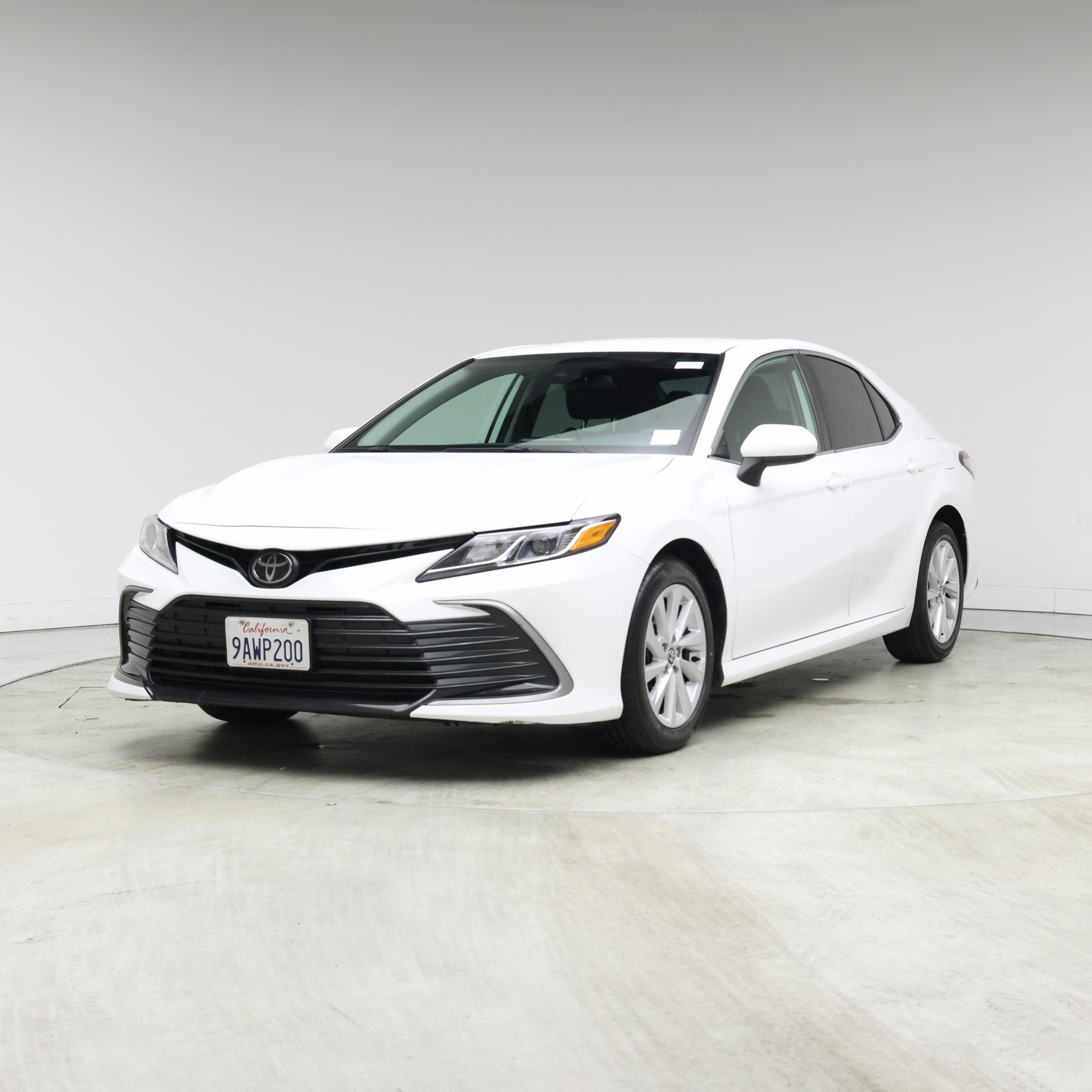 Thumbnail: 2022 Toyota Camry - 4