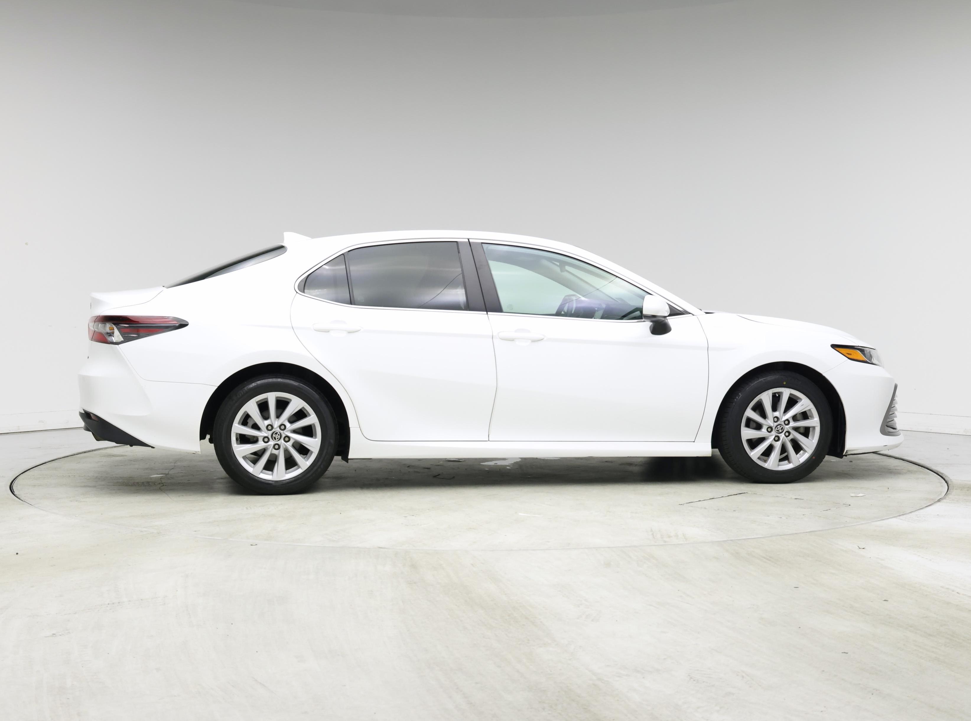 Thumbnail: 2022 Toyota Camry - 7