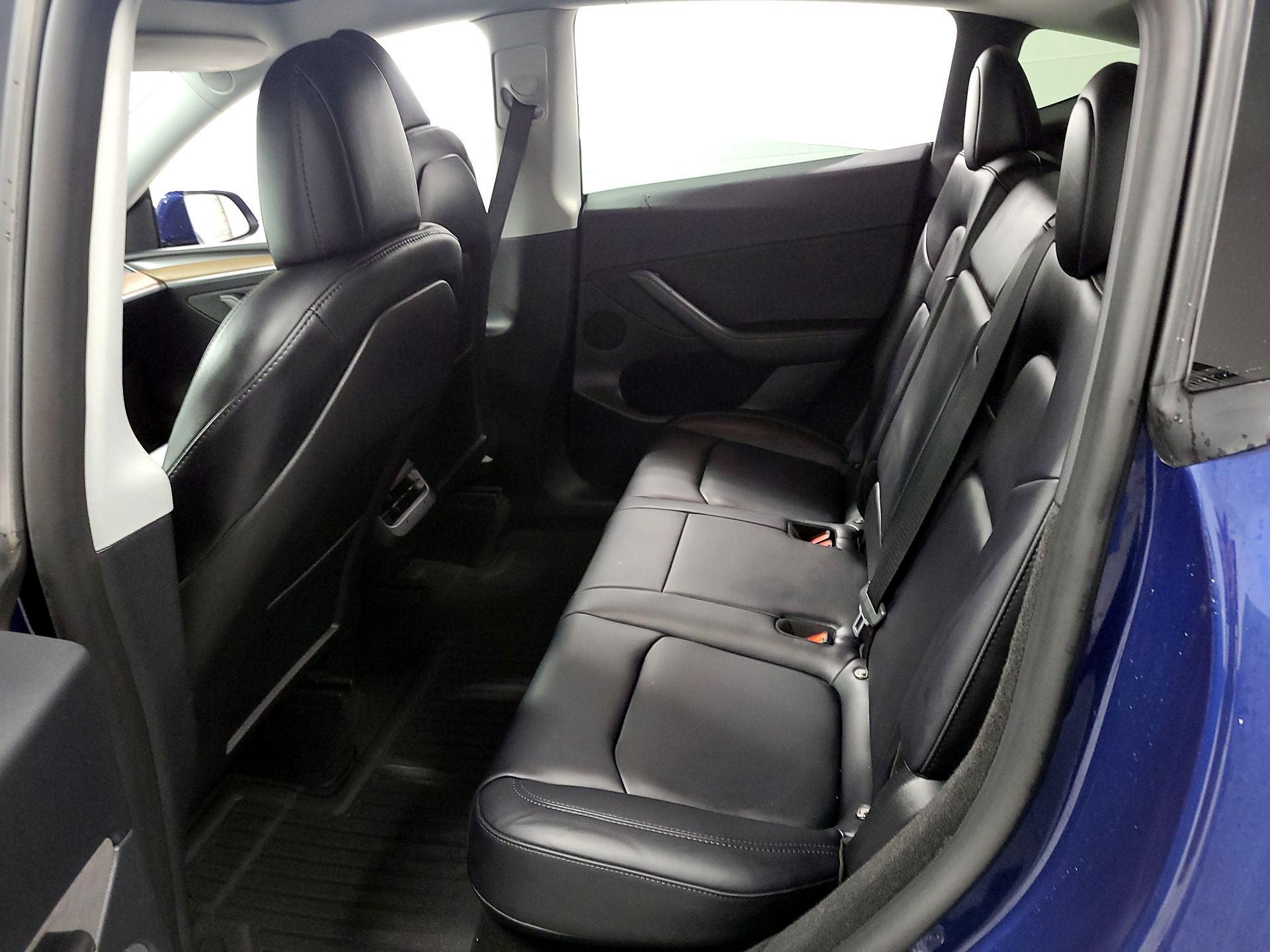 Thumbnail: 2023 Tesla Model Y - 17