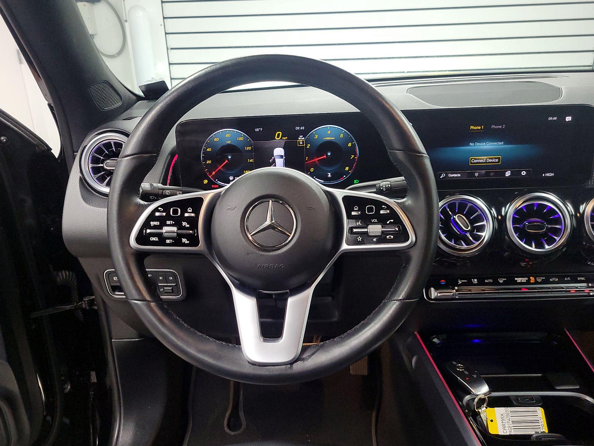 Thumbnail: 2023 Mercedes-Benz GLB - 10