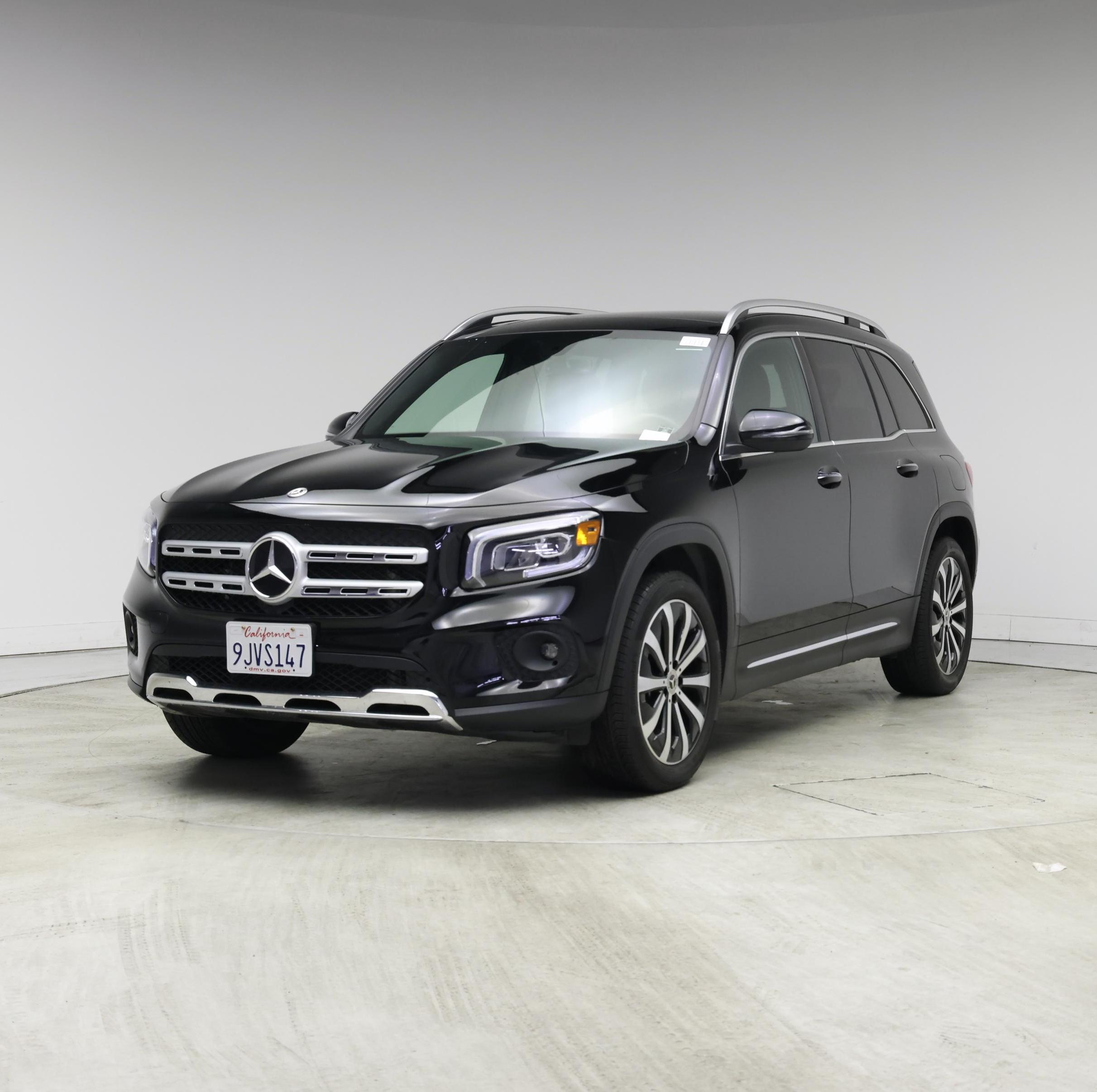 Thumbnail: 2023 Mercedes-Benz GLB - 4