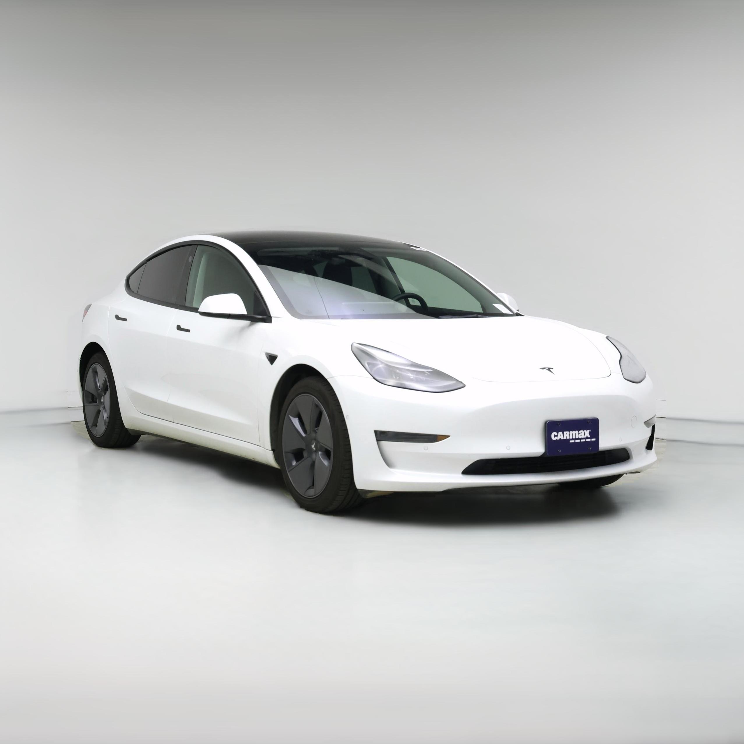 Thumbnail: 2022 Tesla Model 3 - 1