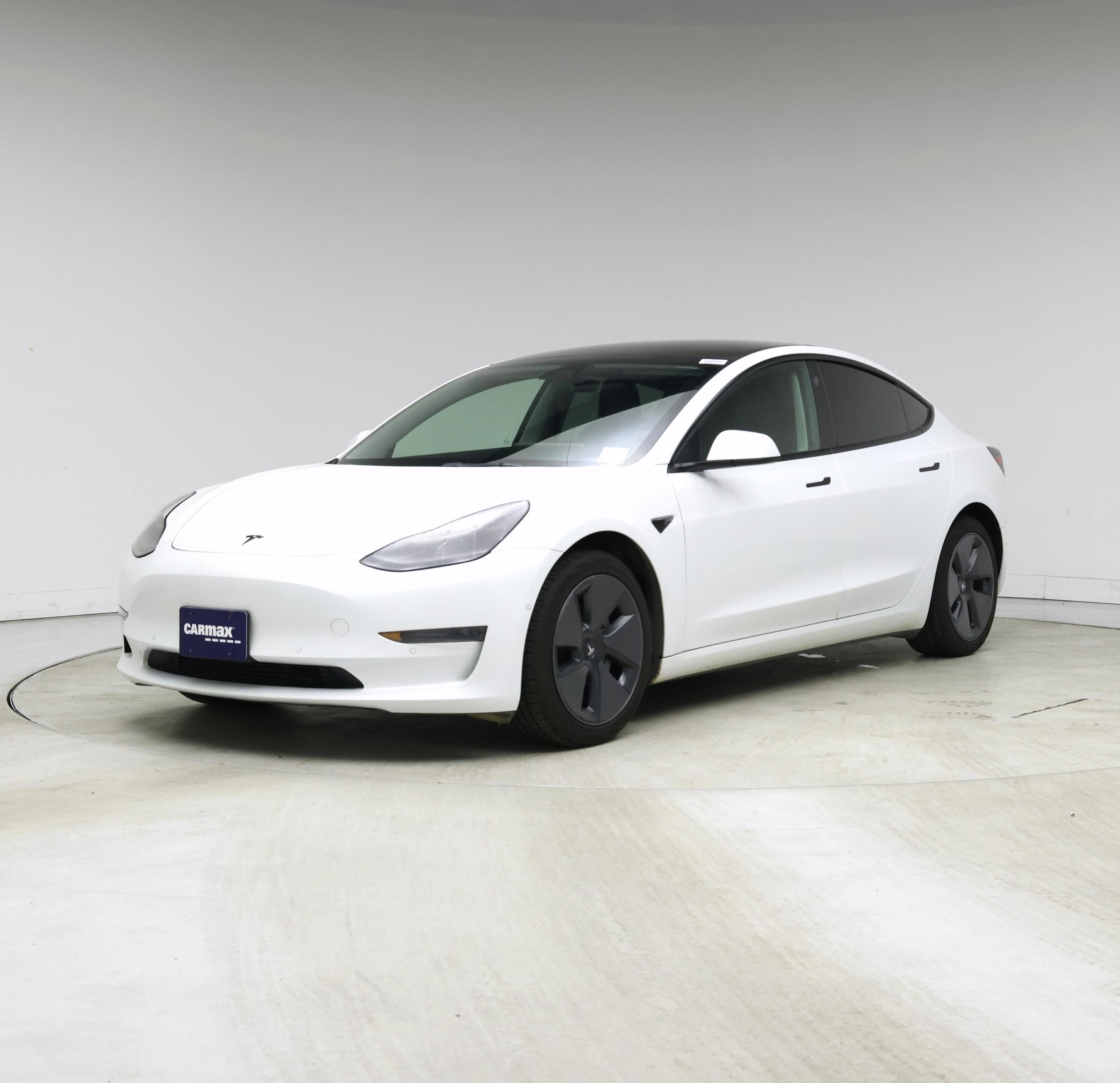 Thumbnail: 2022 Tesla Model 3 - 4