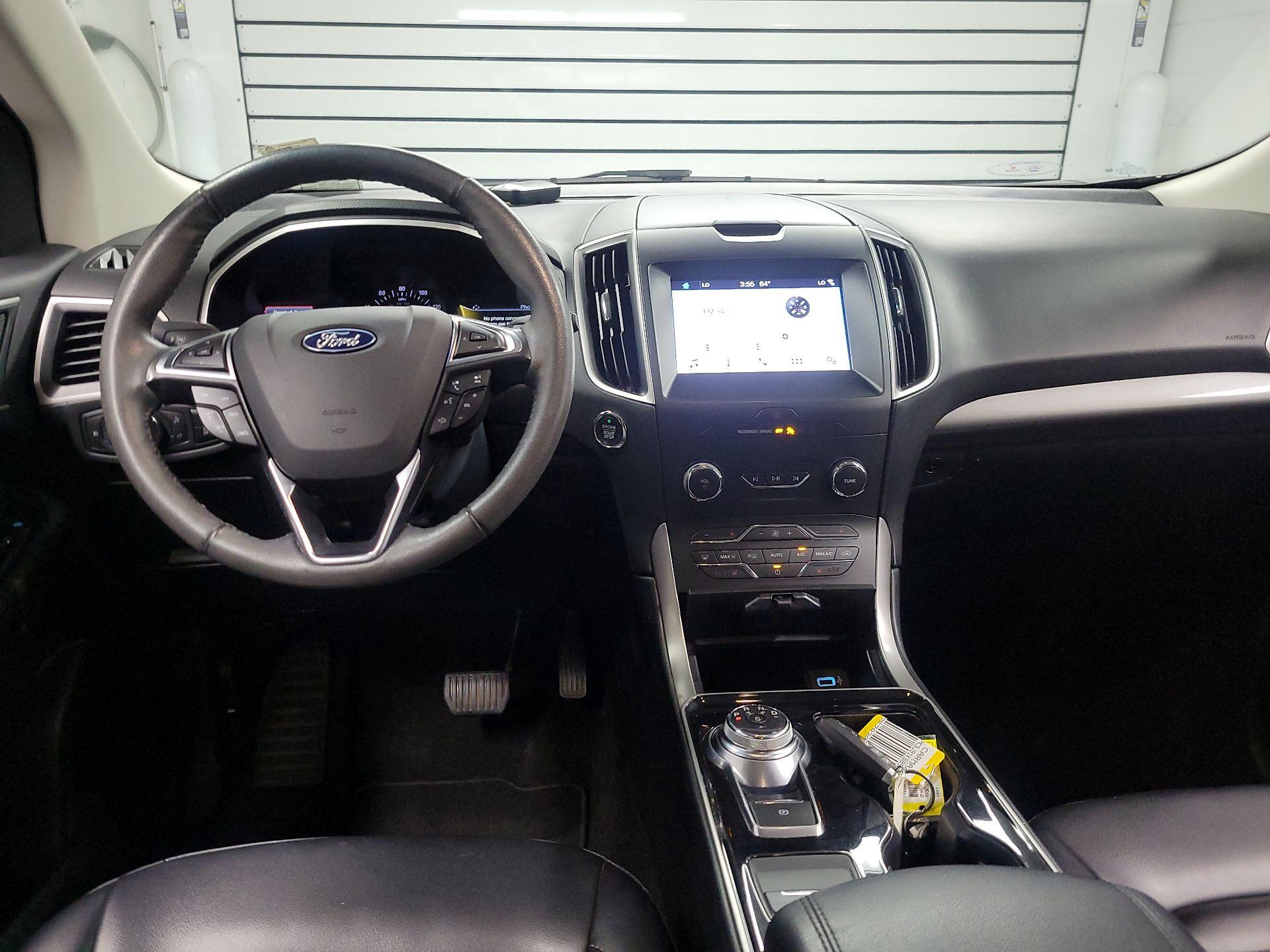 Thumbnail: 2019 Ford Edge - 9