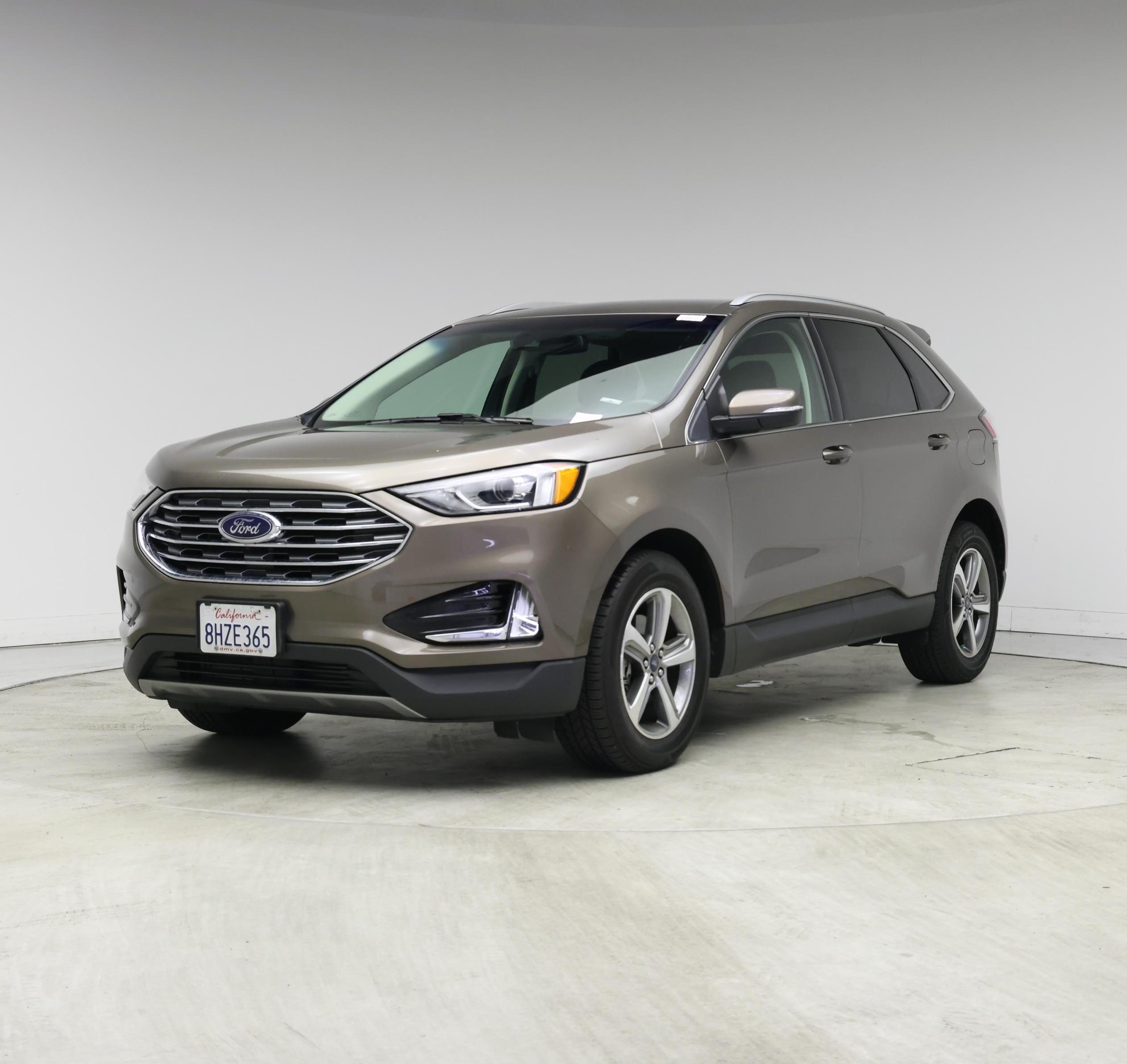Thumbnail: 2019 Ford Edge - 4