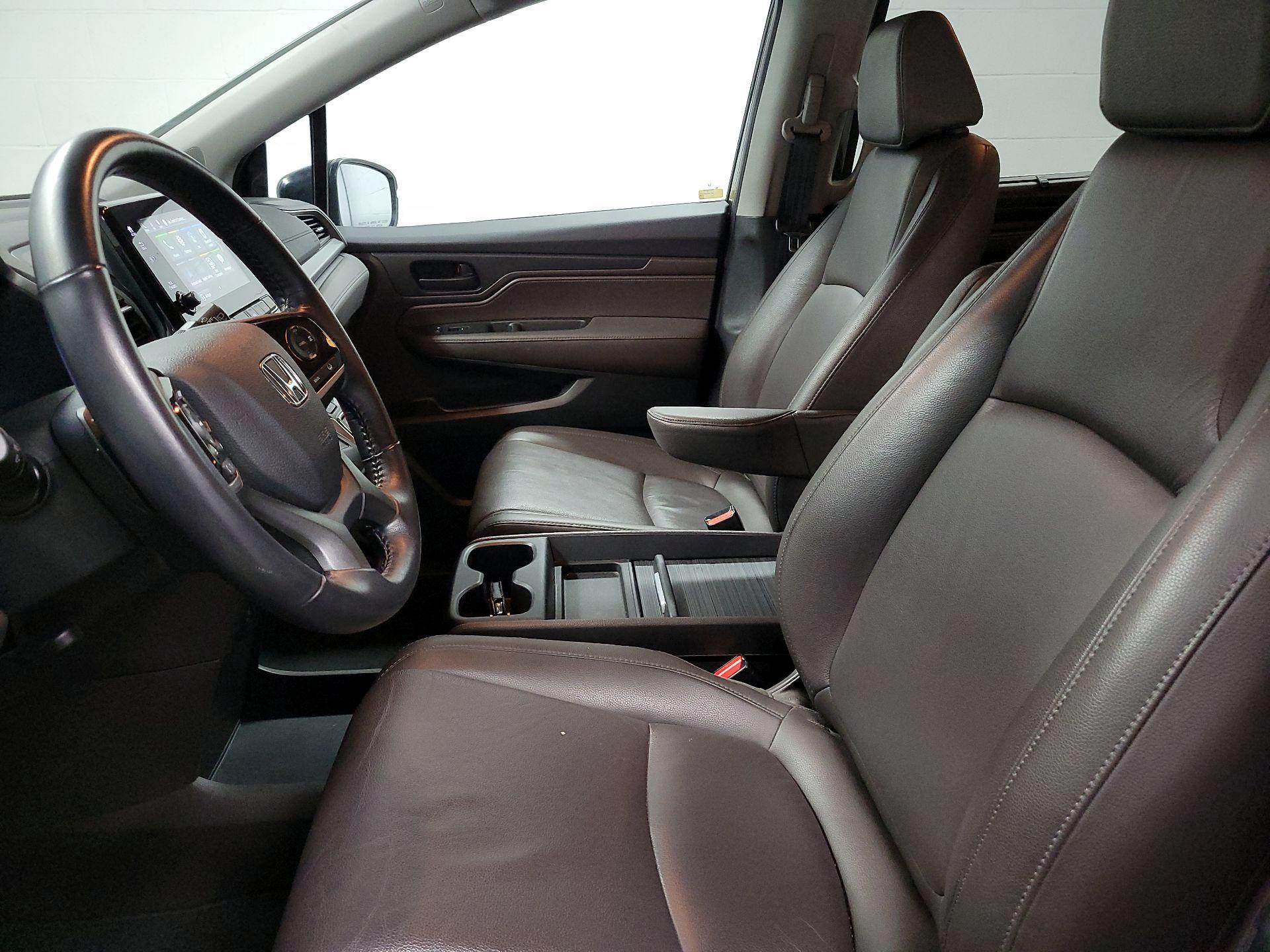 Thumbnail: 2019 Honda Odyssey - 11