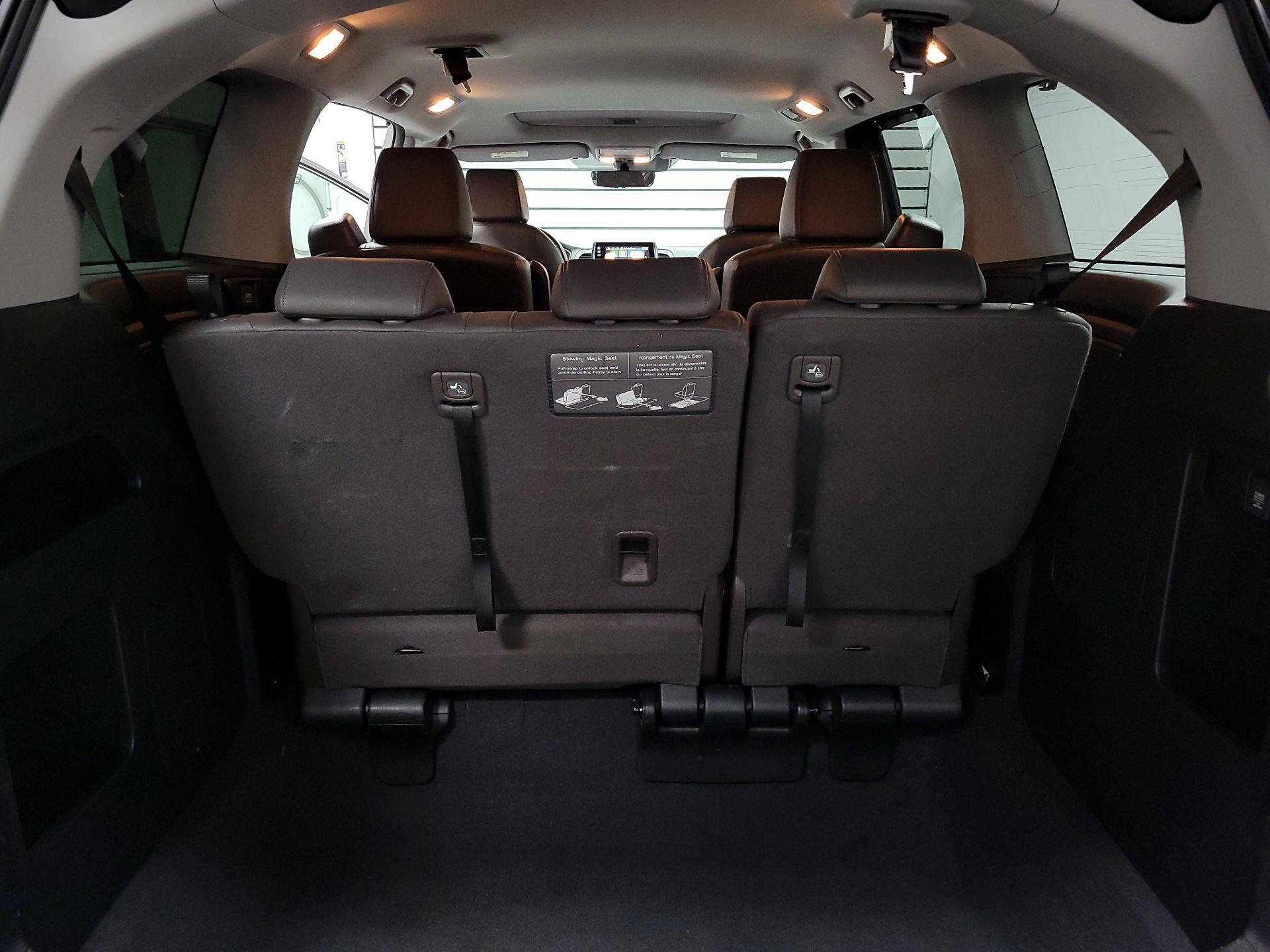 Thumbnail: 2019 Honda Odyssey - 20