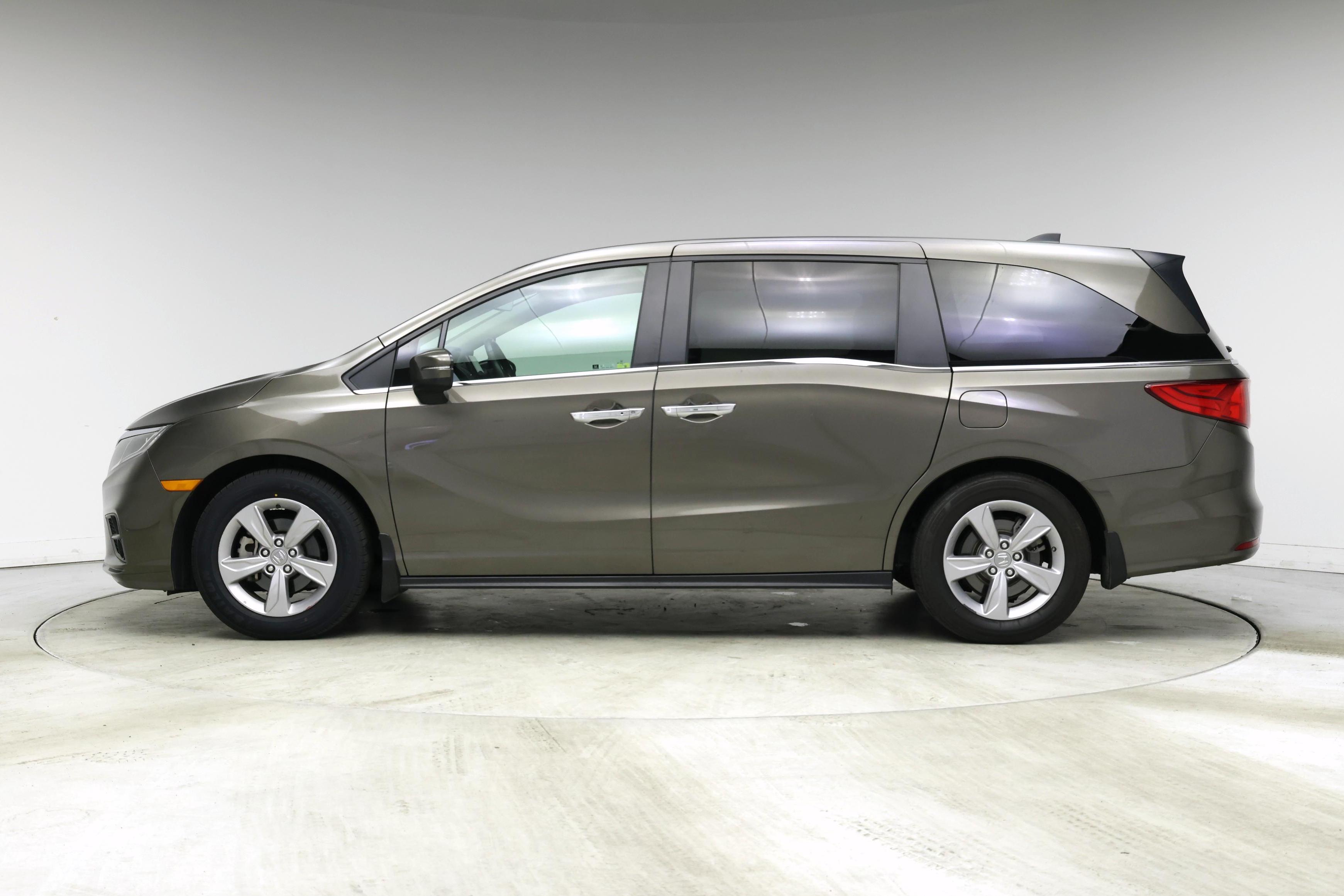 Thumbnail: 2019 Honda Odyssey - 3