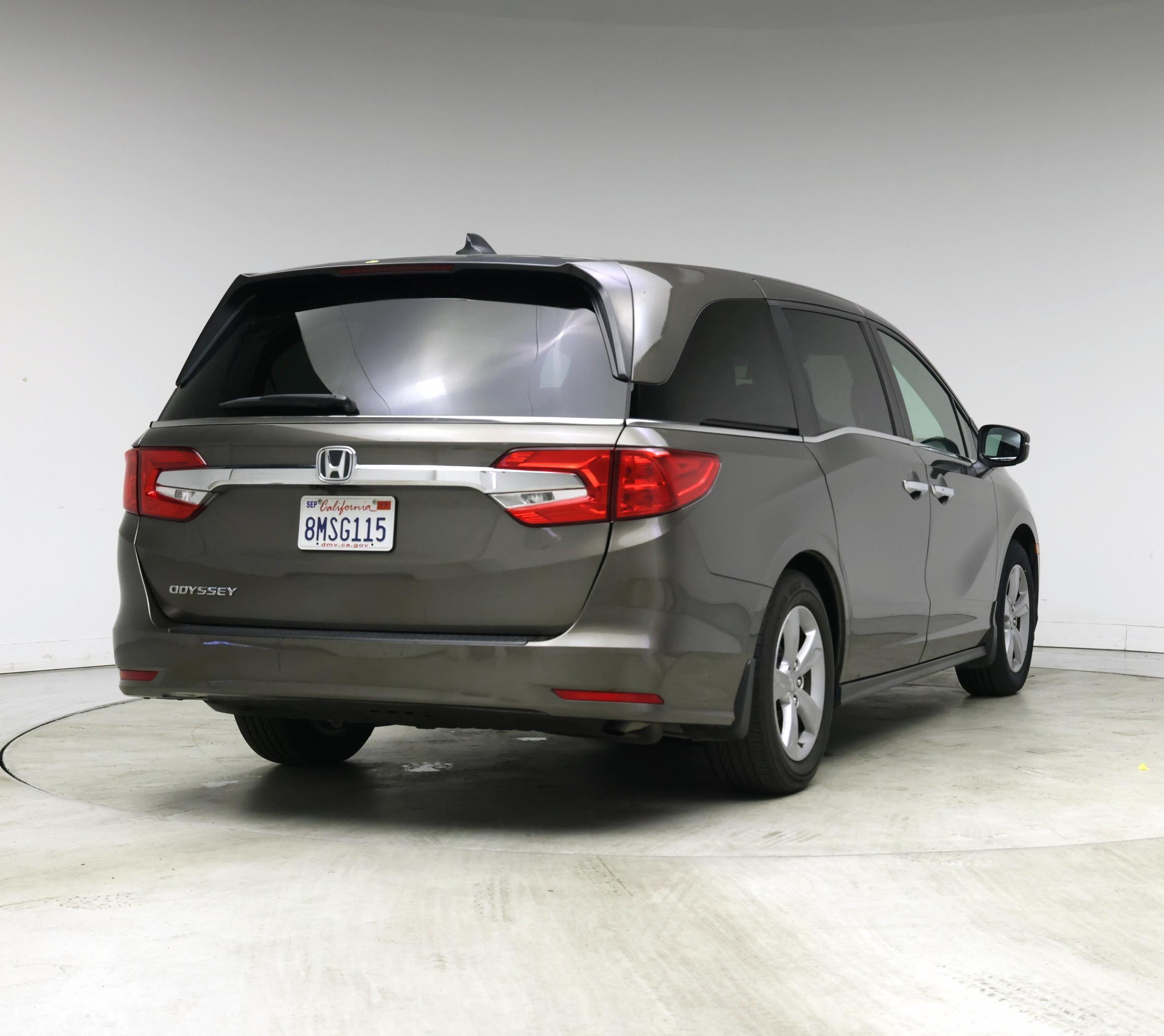 Thumbnail: 2019 Honda Odyssey - 8
