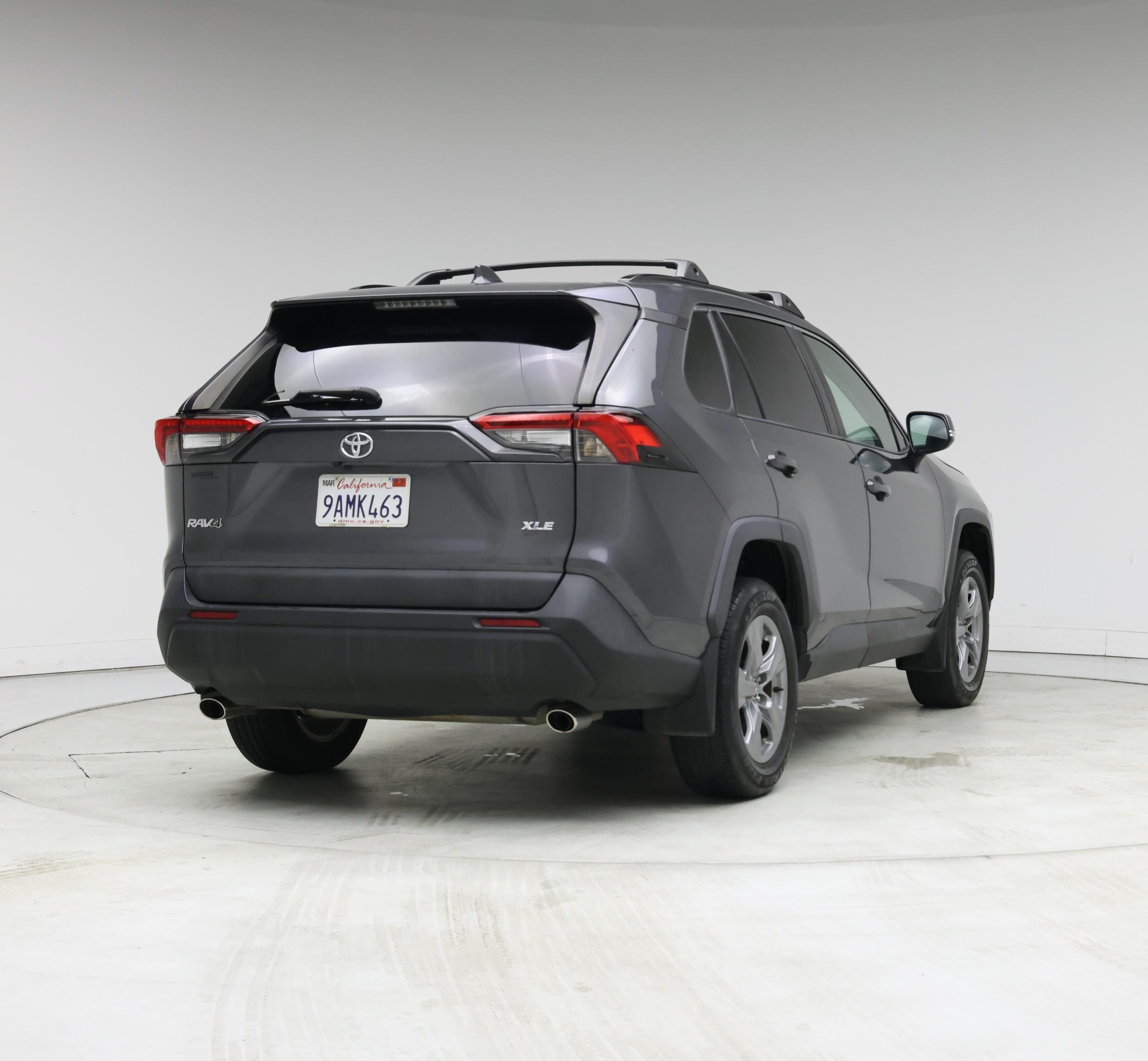 Thumbnail: 2022 Toyota RAV4 - 8